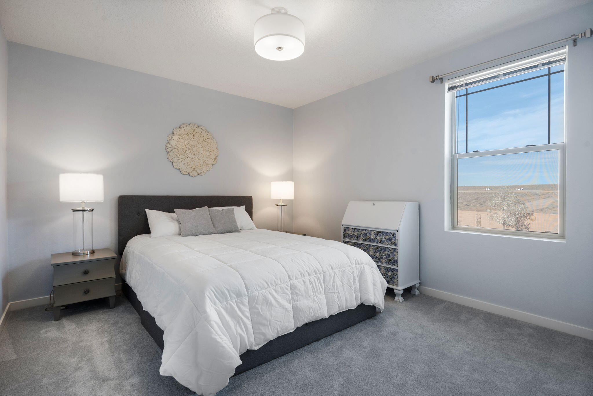 2653 Camino Plata Loop NE