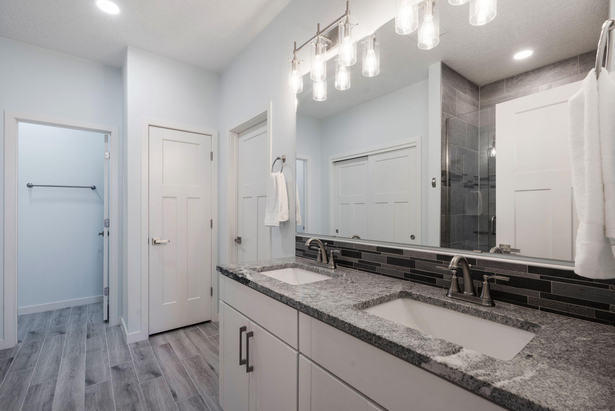 2653 Camino Plata Loop NE
