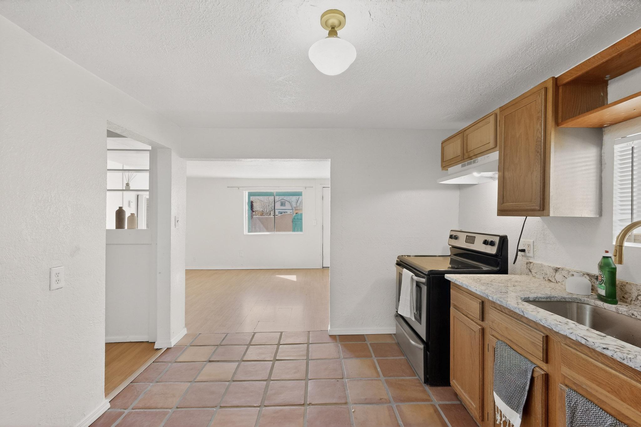 1012 21st Street NW