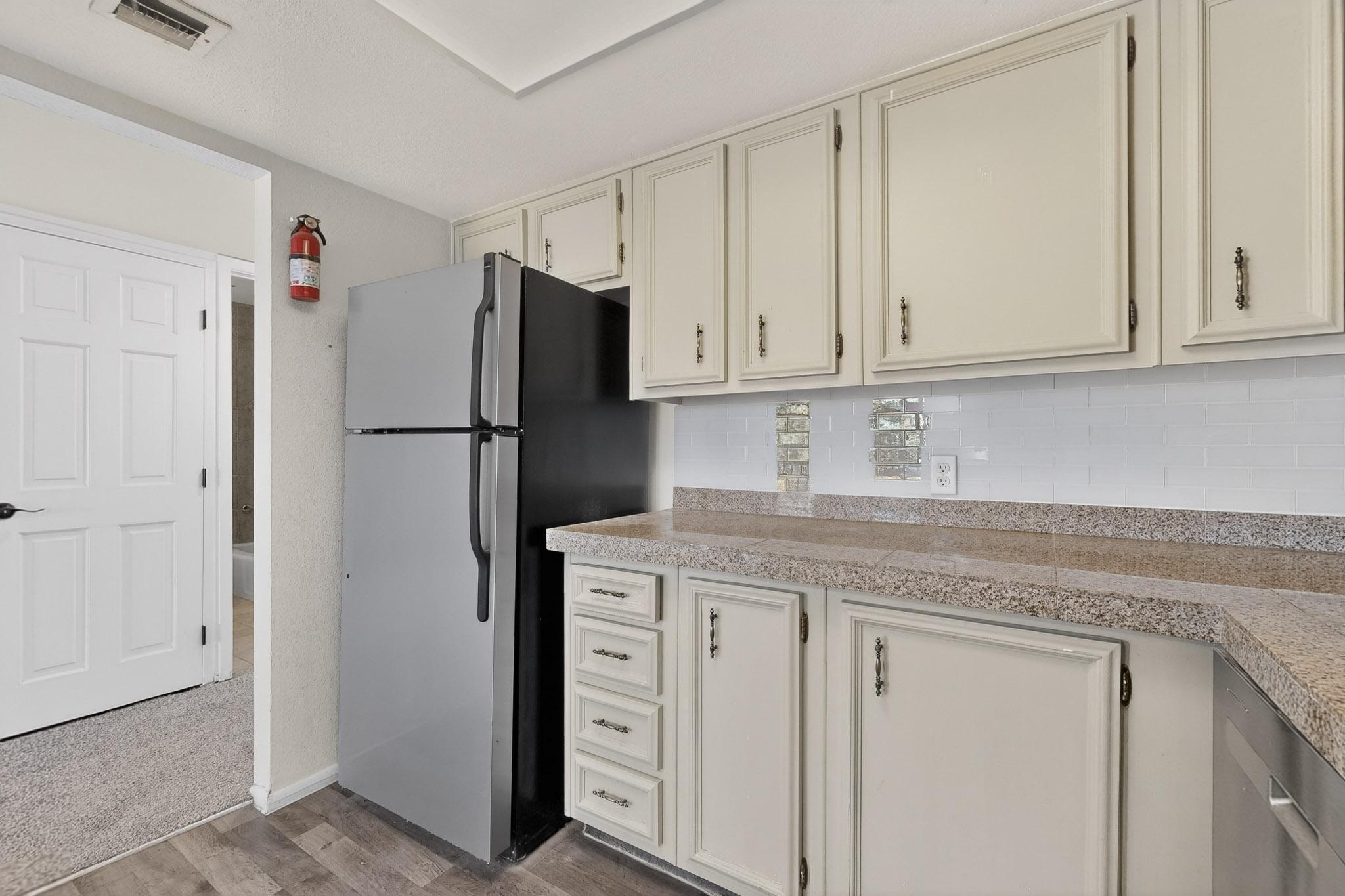 911 Country Club Drive SE APT F