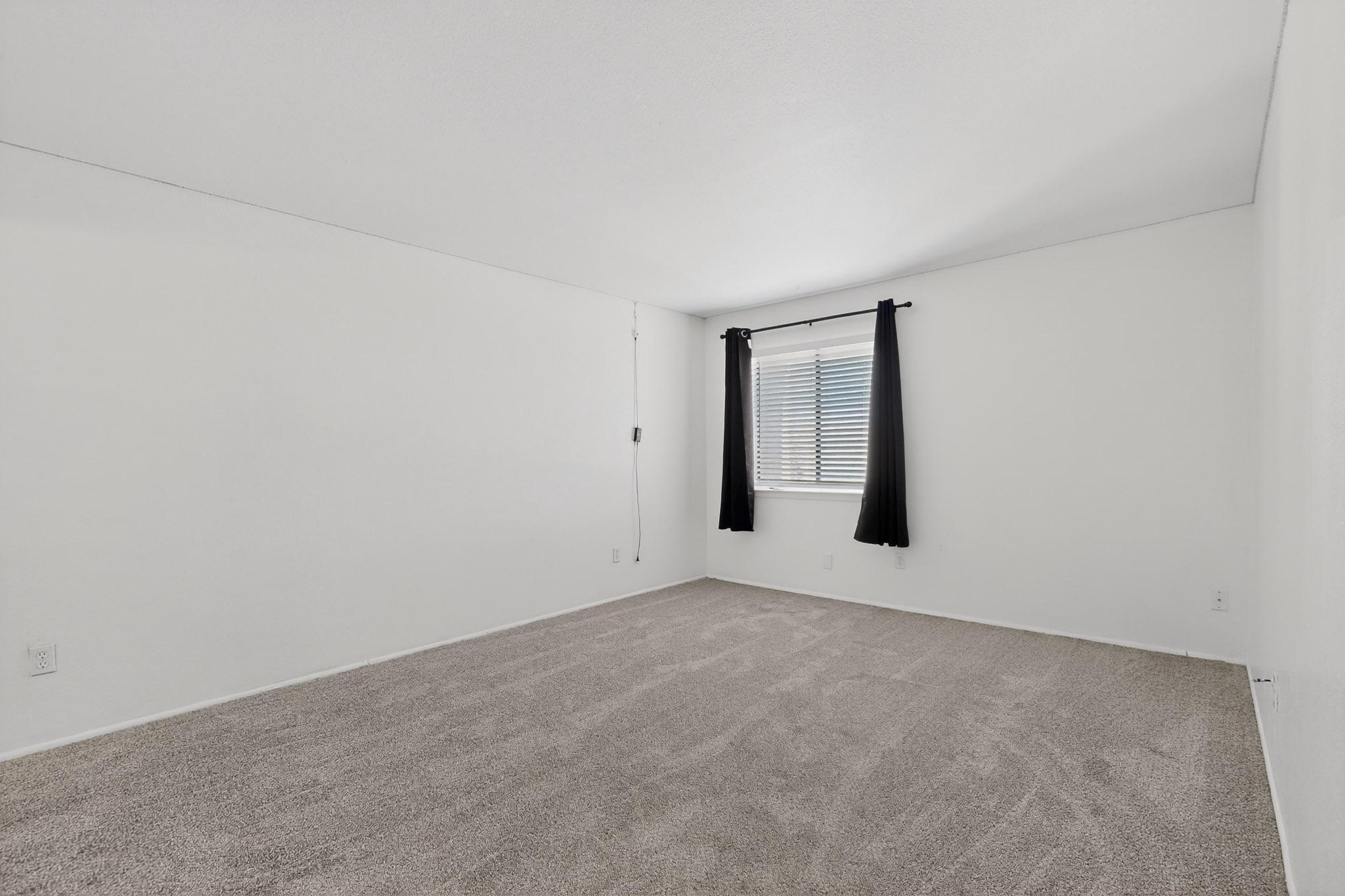 911 Country Club Drive SE APT F