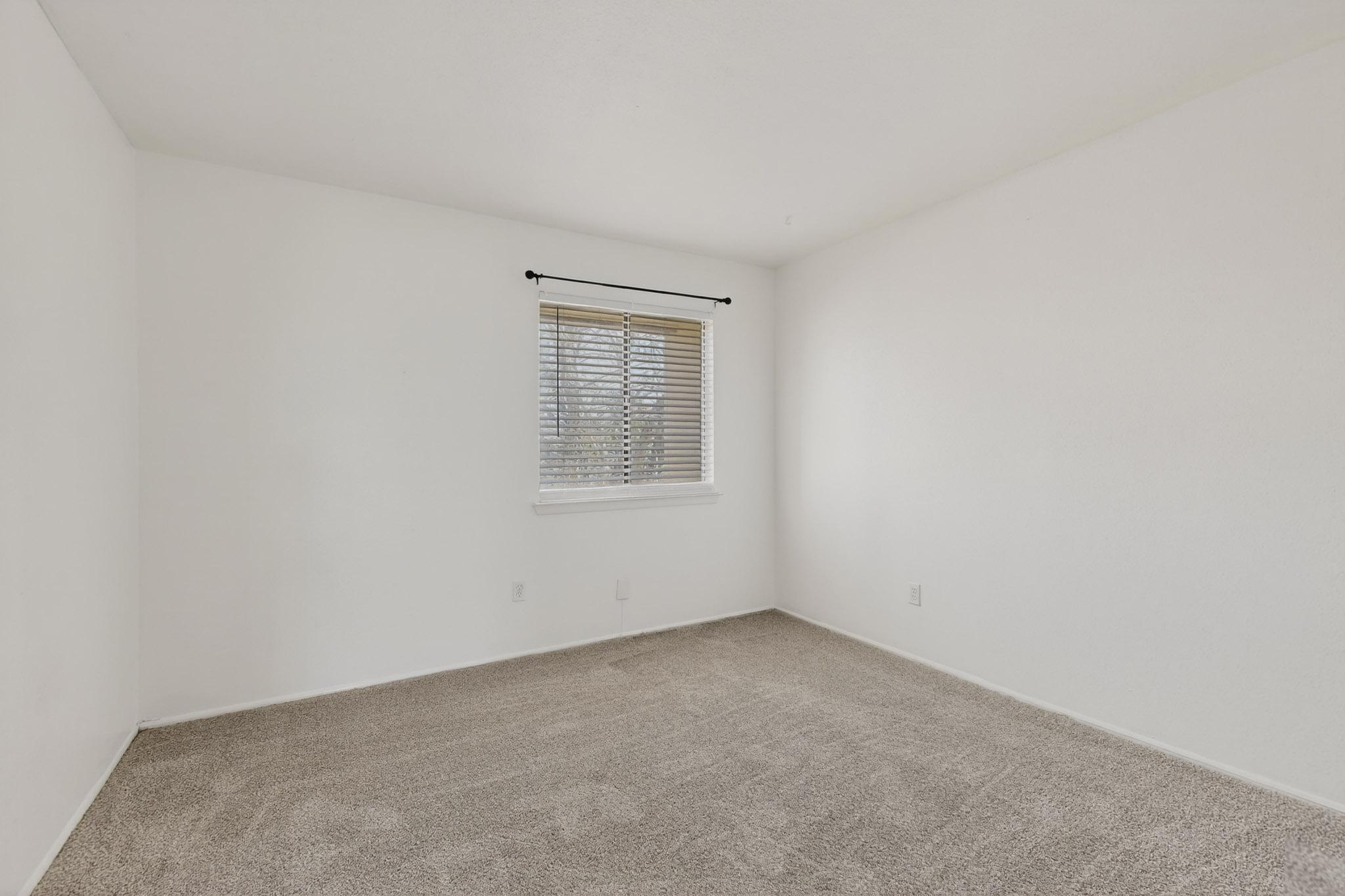 911 Country Club Drive SE APT F