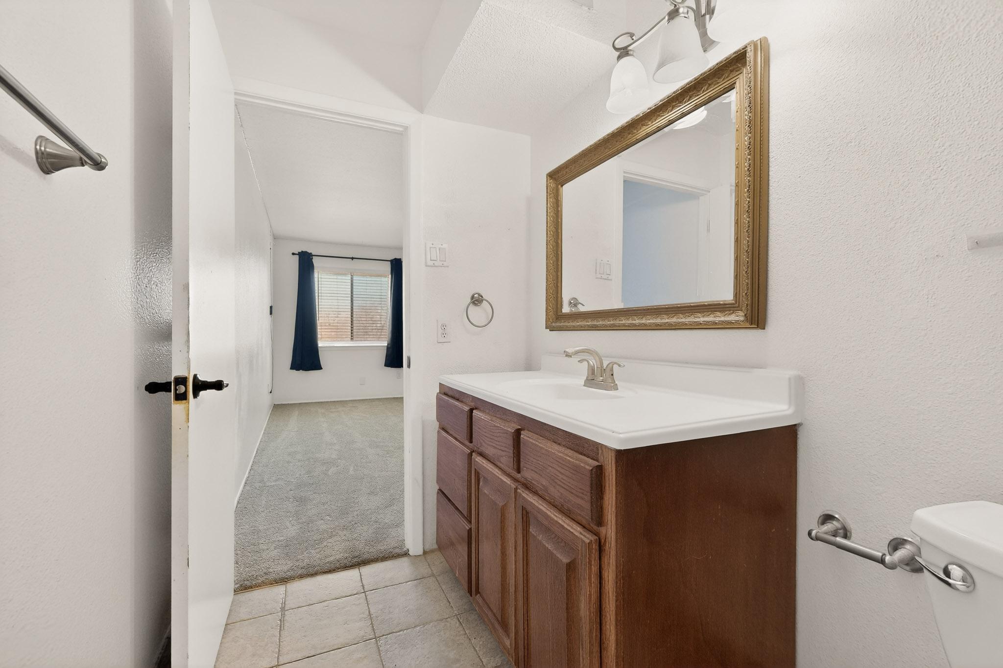 911 Country Club Drive SE APT F