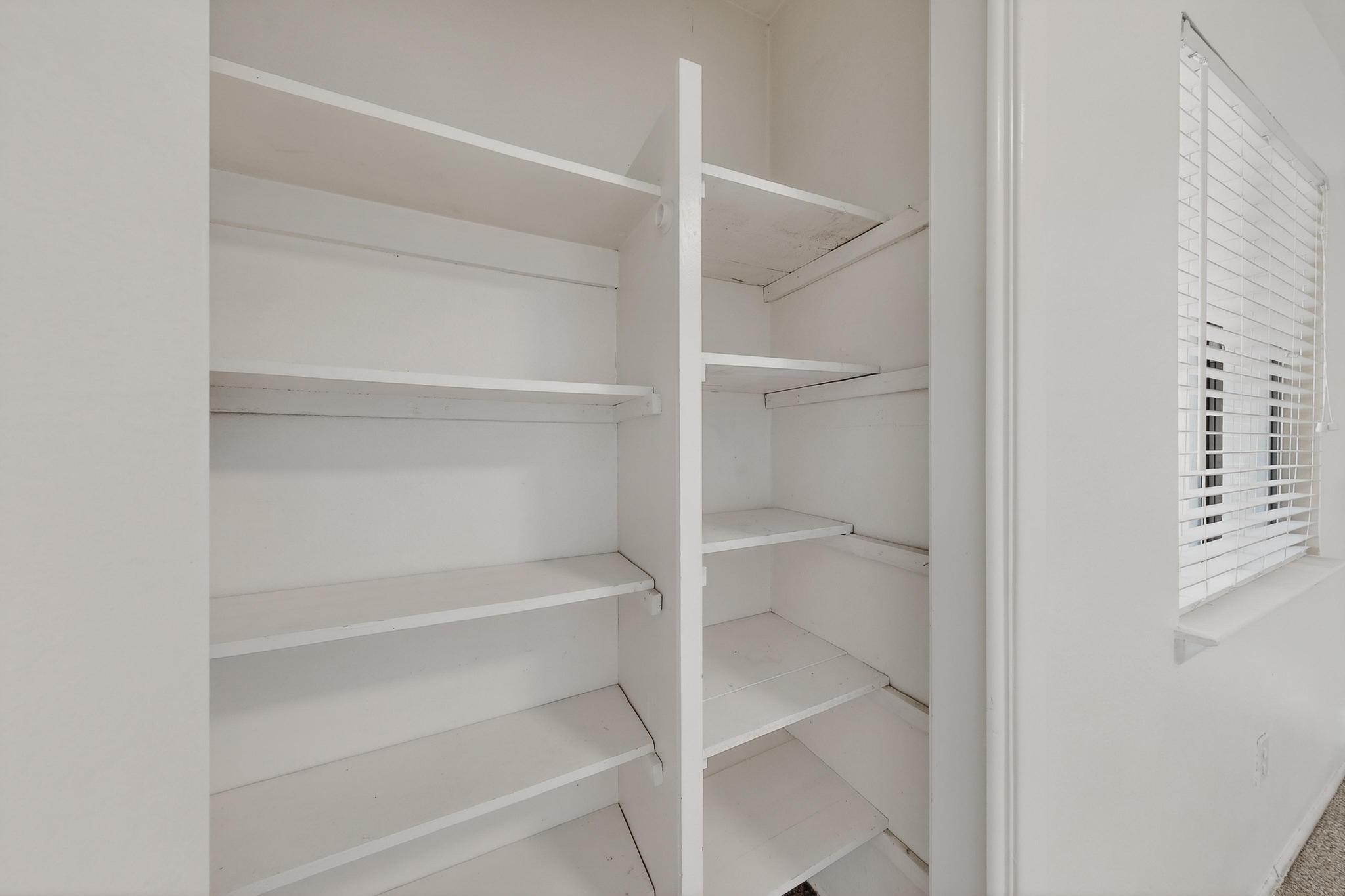 911 Country Club Drive SE APT F