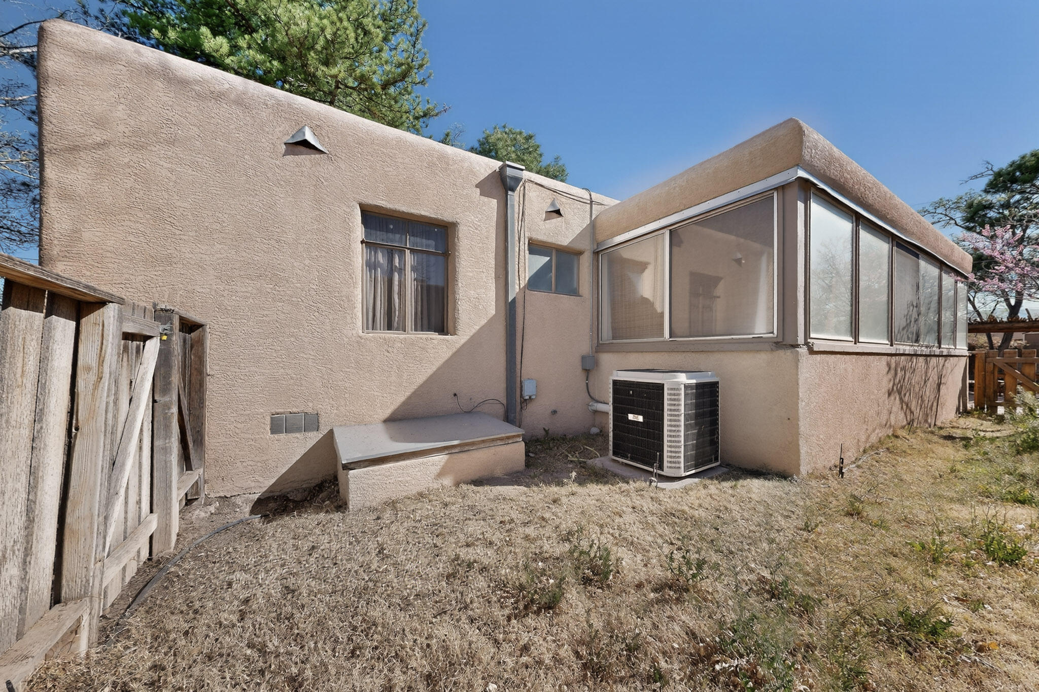 4802 Constitution Avenue NE