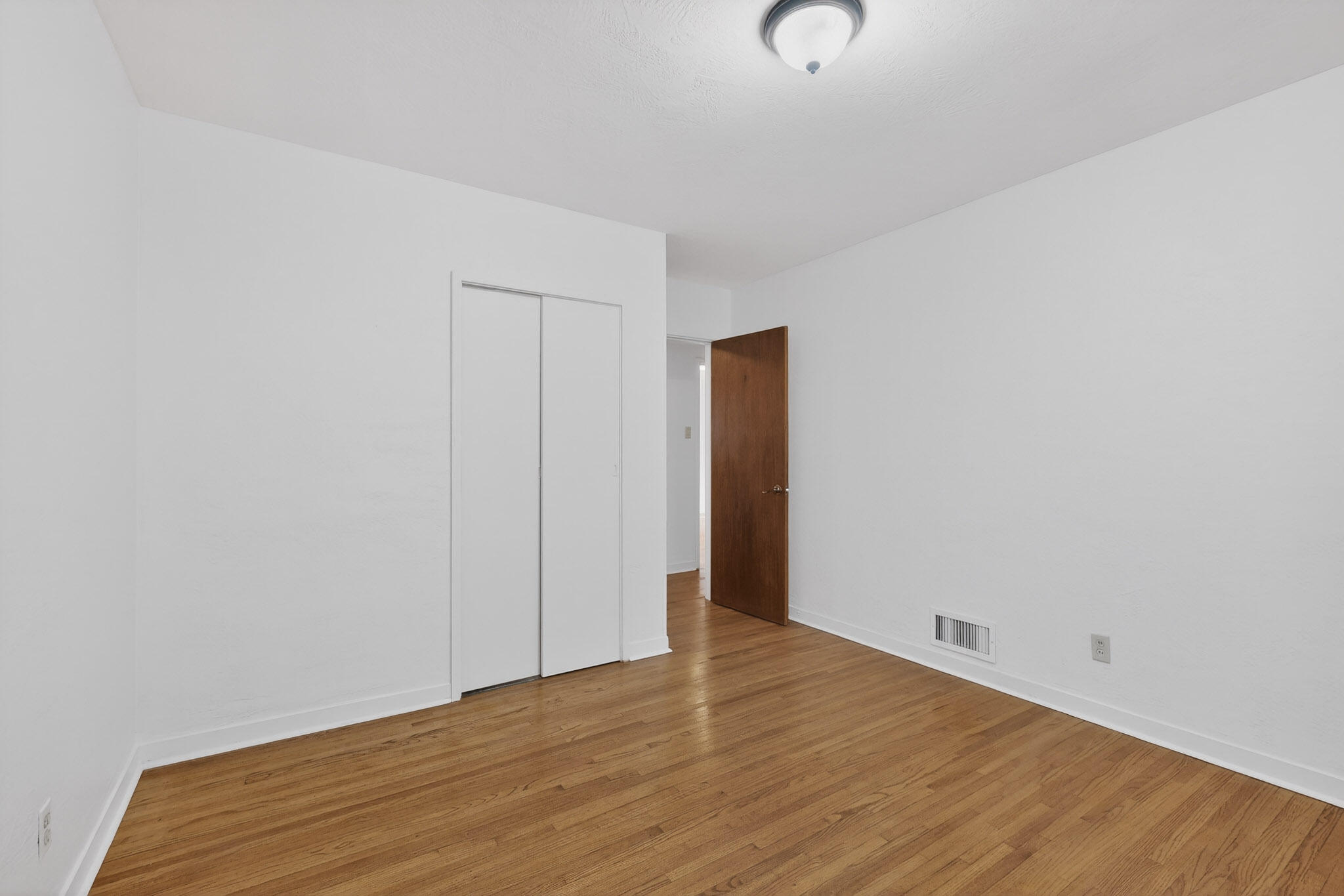 4802 Constitution Avenue NE