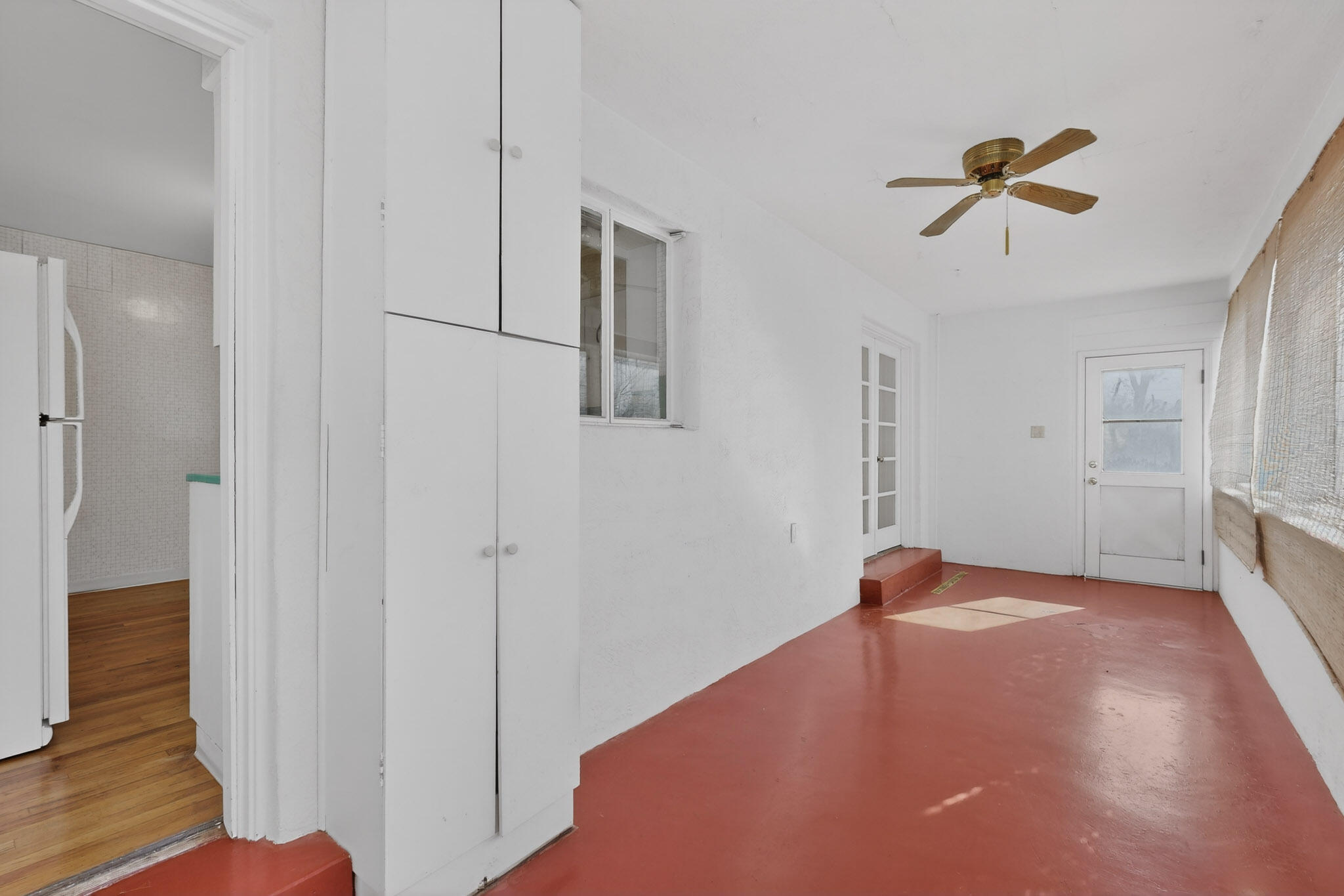 4802 Constitution Avenue NE