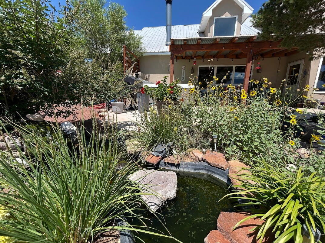 2516 Nogales Road NE