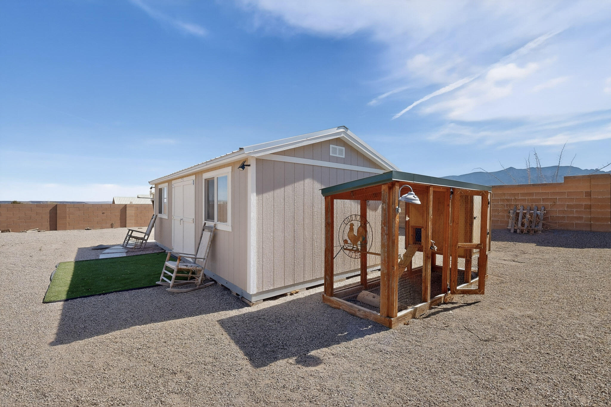 2516 Nogales Road NE