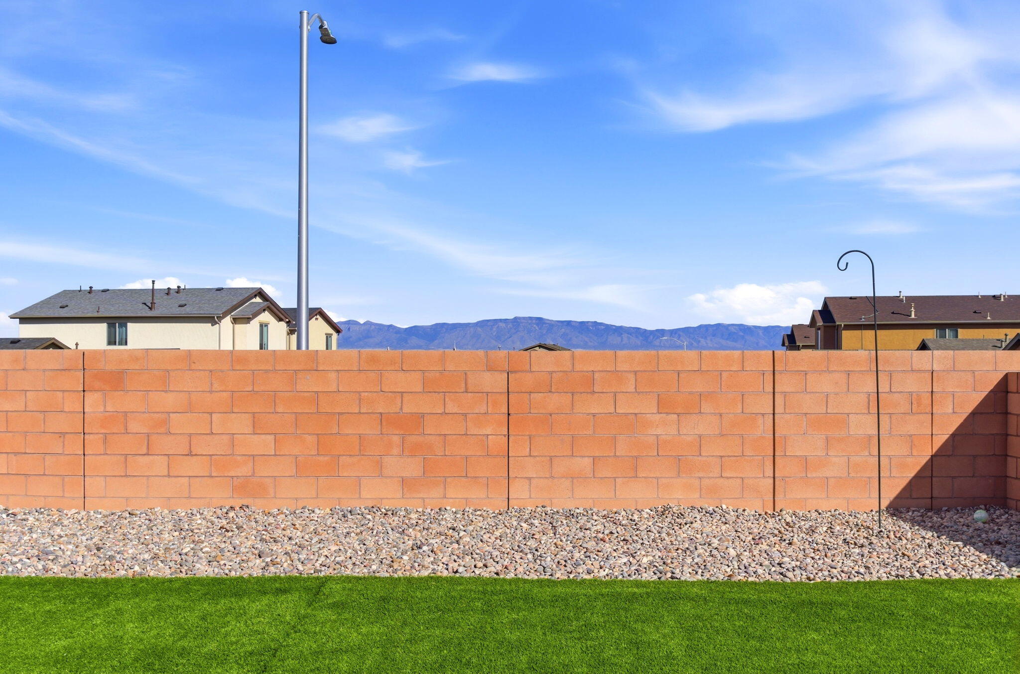 447 Chafey Drive SW
