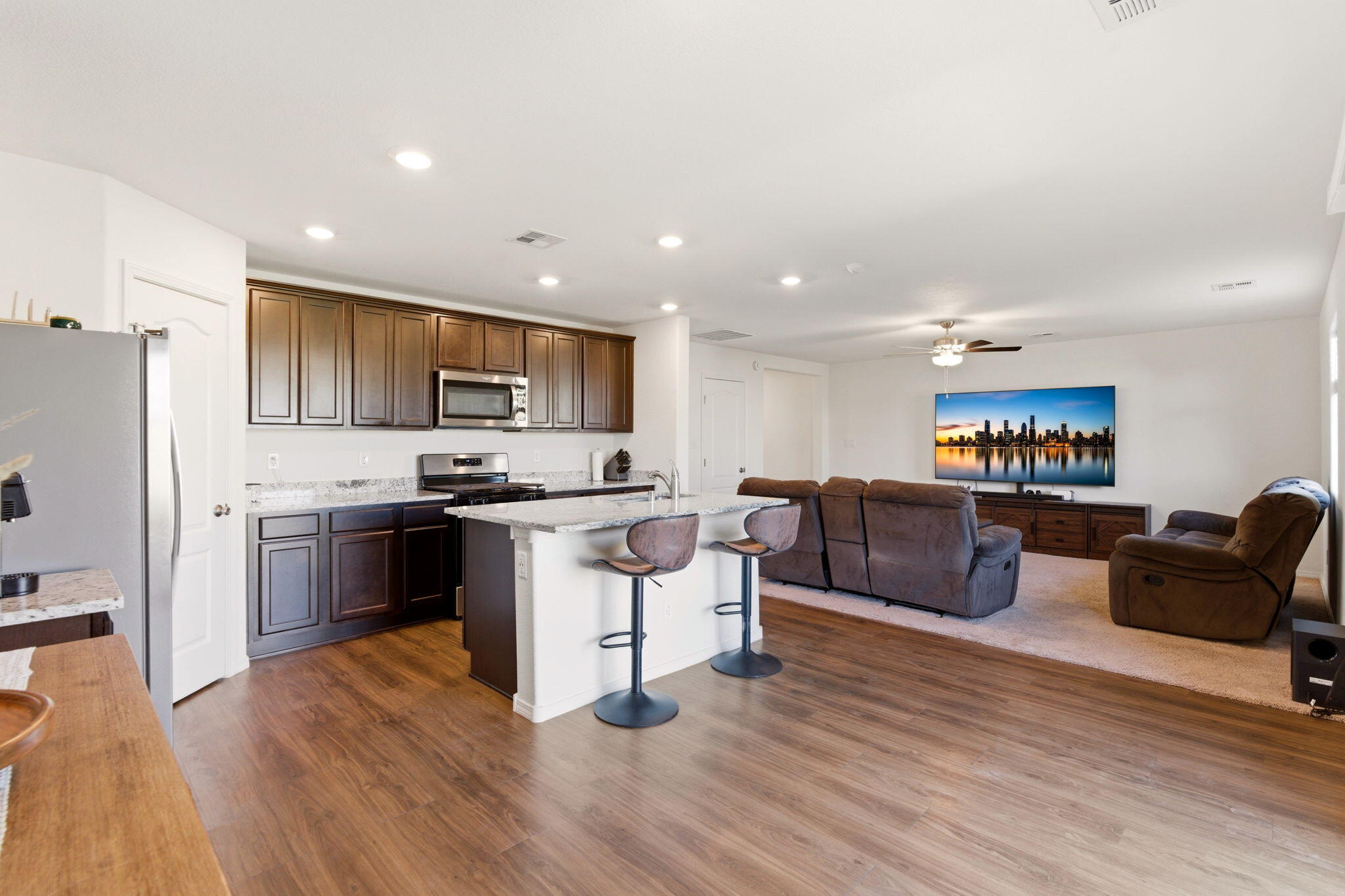 447 Chafey Drive SW