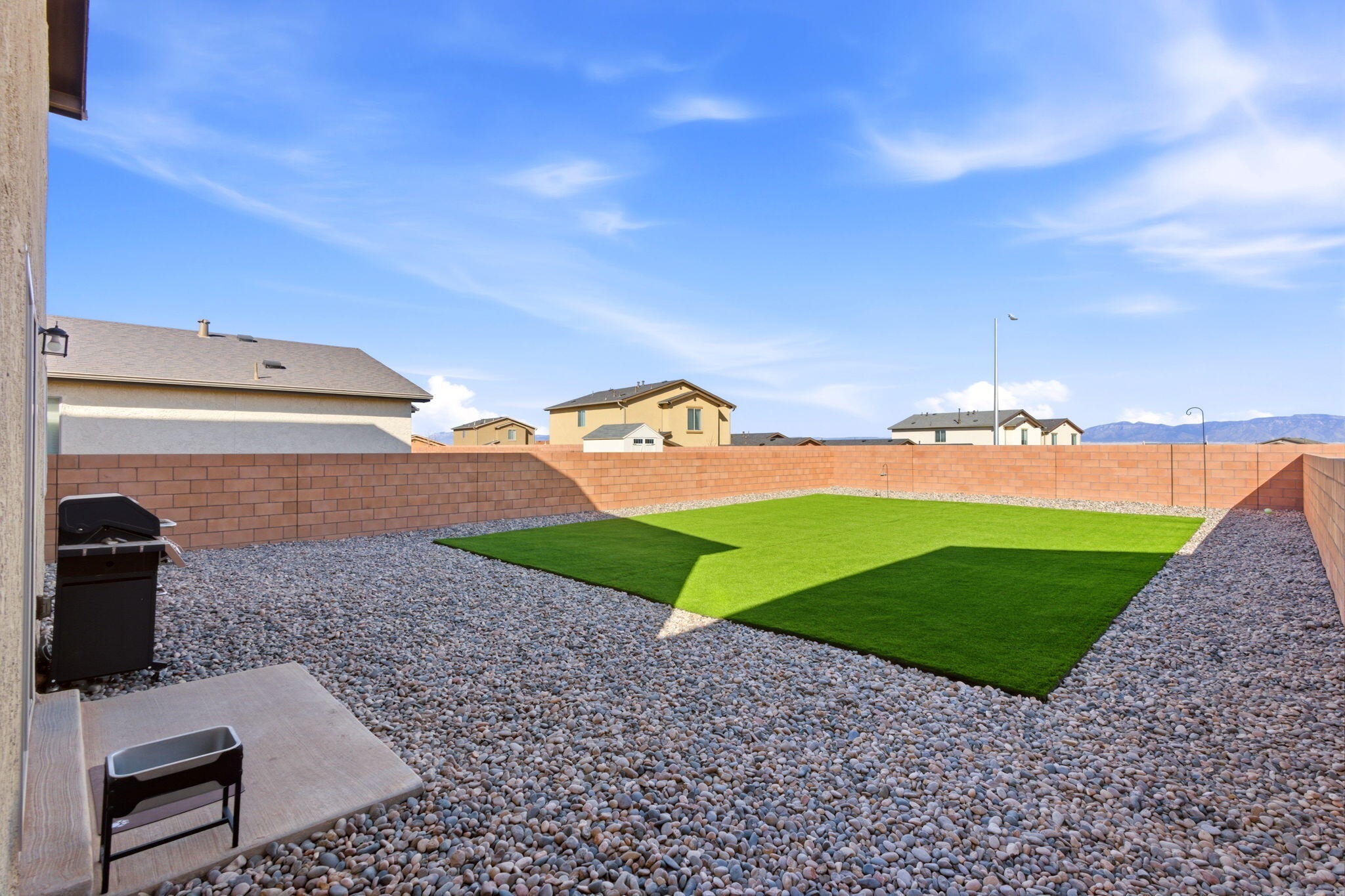 447 Chafey Drive SW