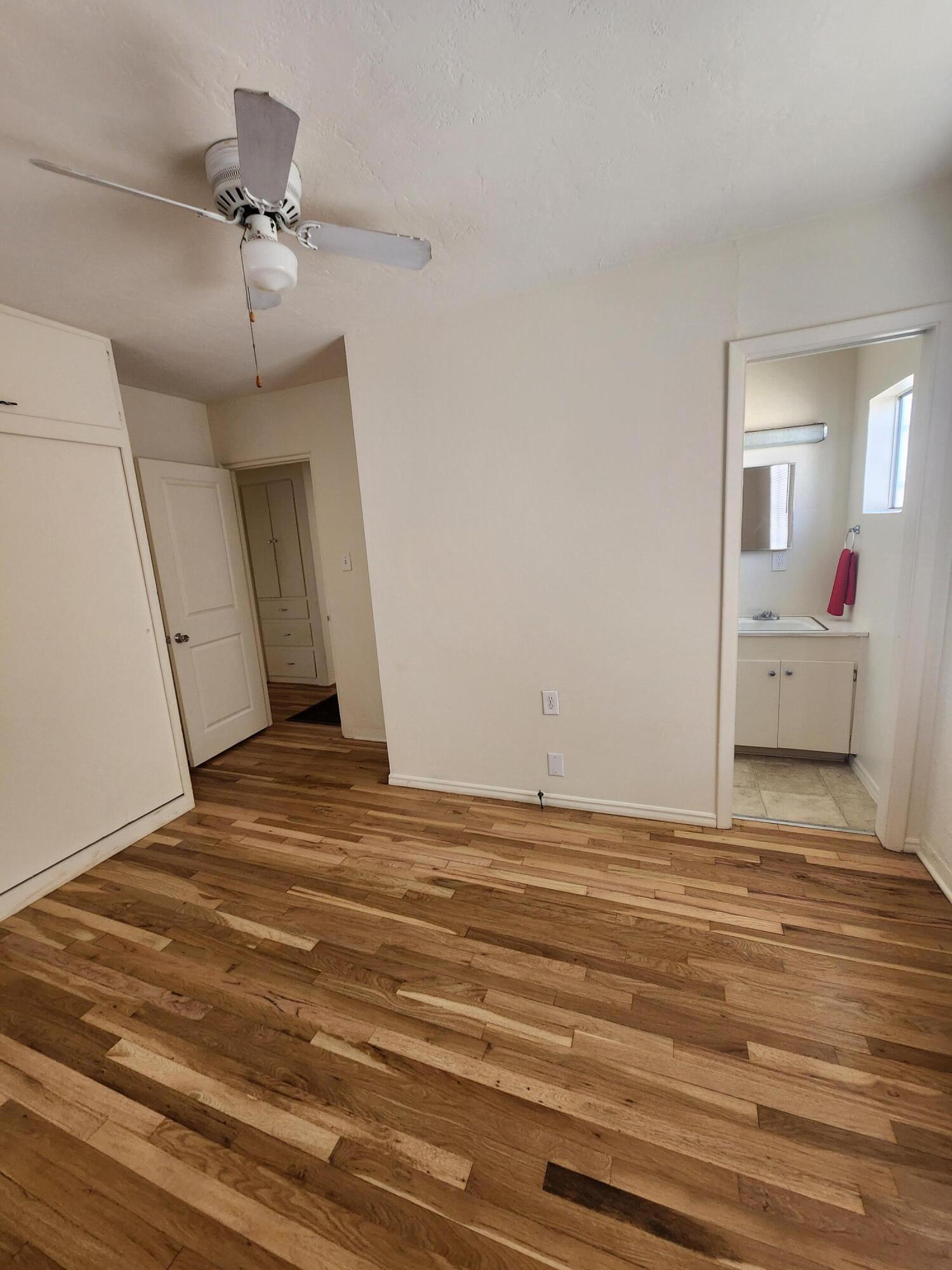 2615 McEarl Avenue SE