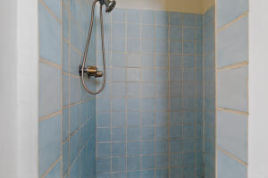 2615 McEarl Avenue SE