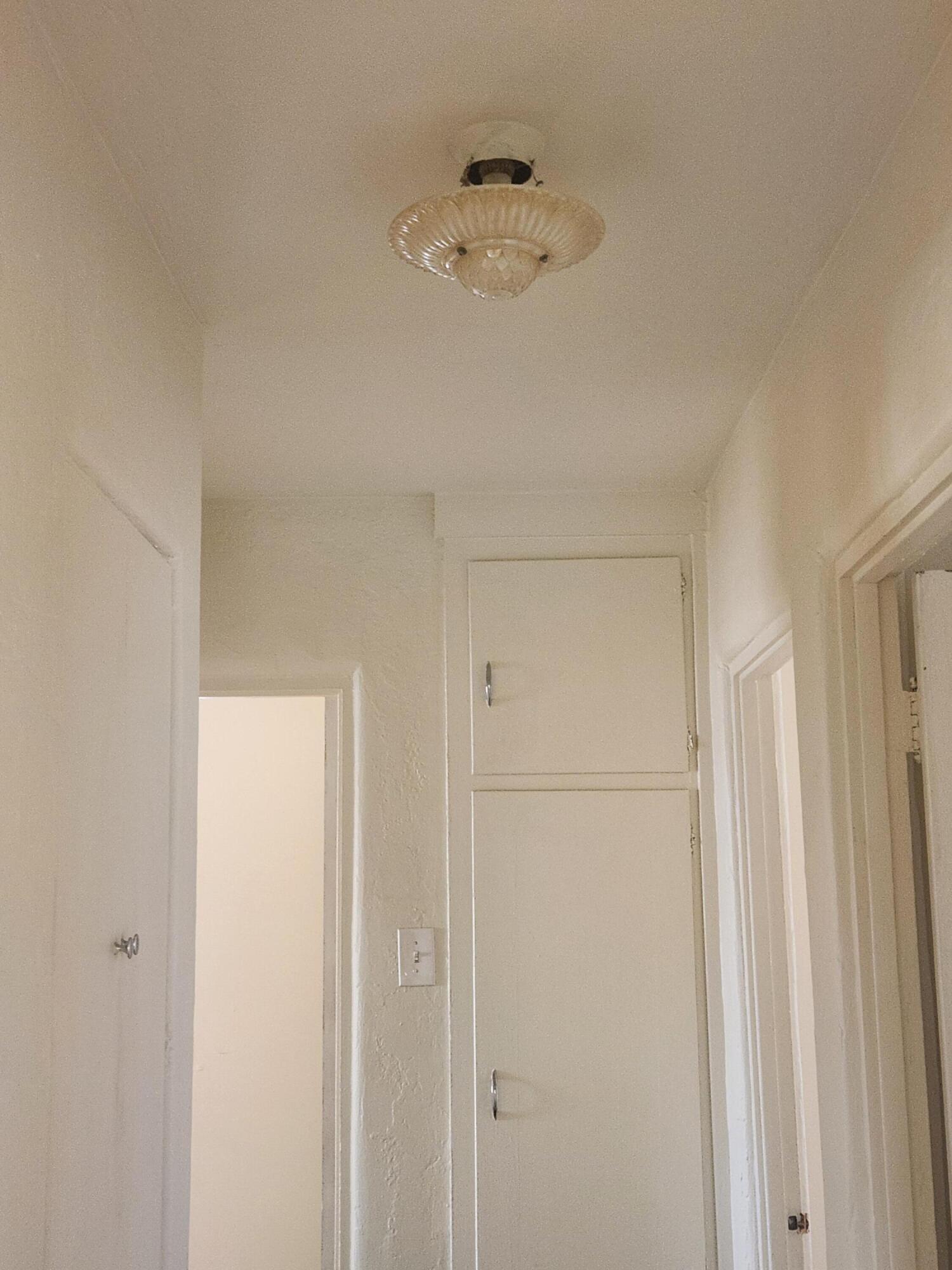 2615 McEarl Avenue SE