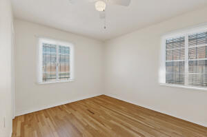 2615 McEarl Avenue SE