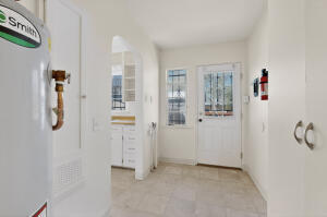 2615 McEarl Avenue SE