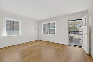 2615 McEarl Avenue SE