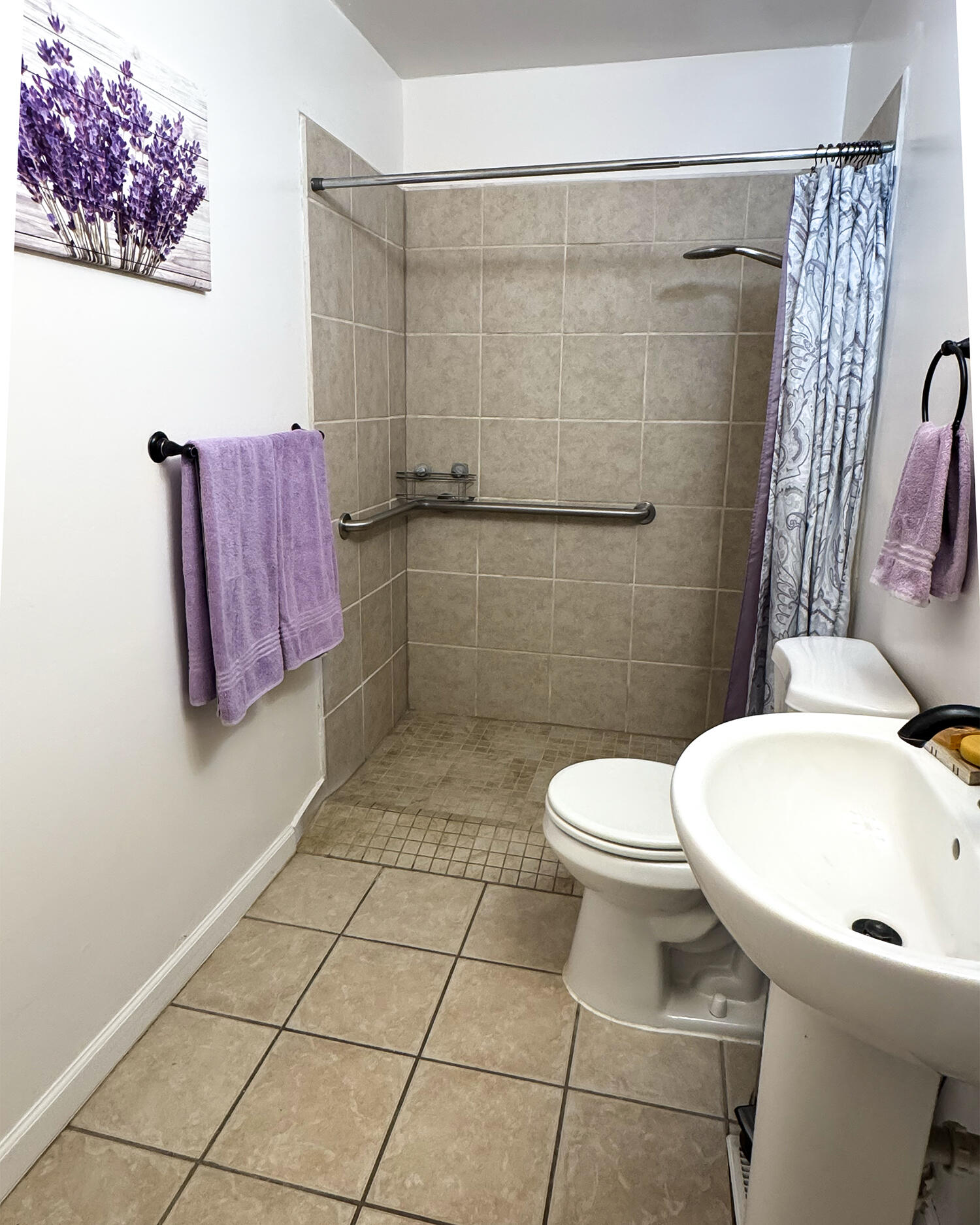 11017 Phoenix Avenue NE