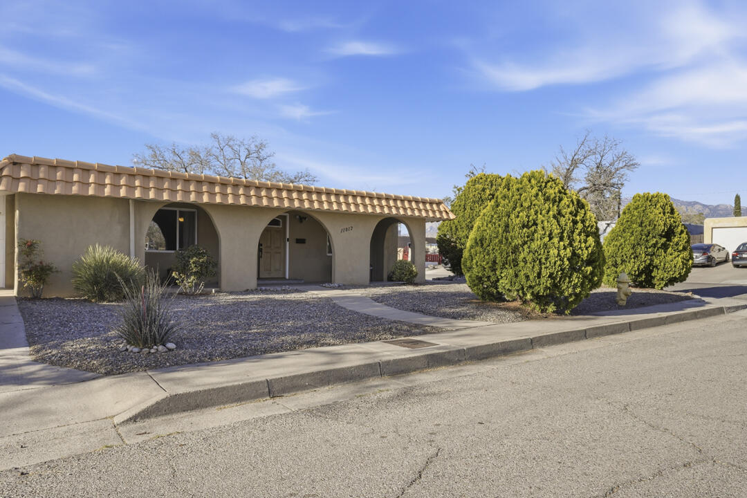 11017 Phoenix Avenue NE