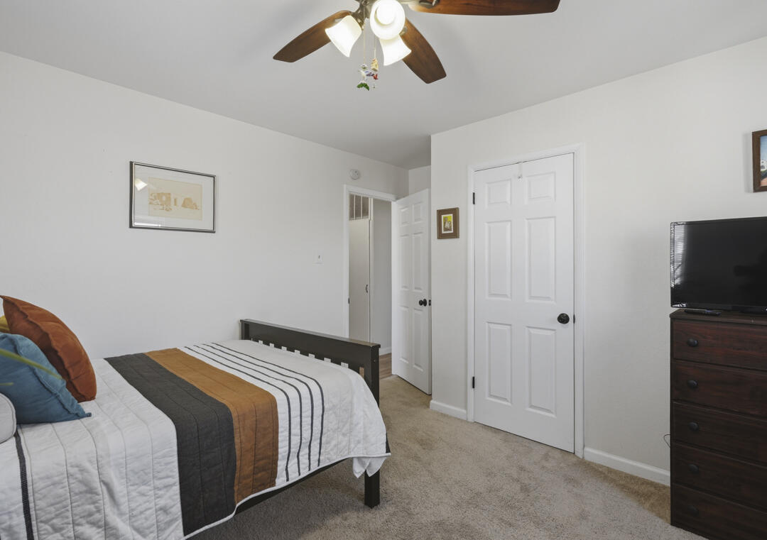 11017 Phoenix Avenue NE