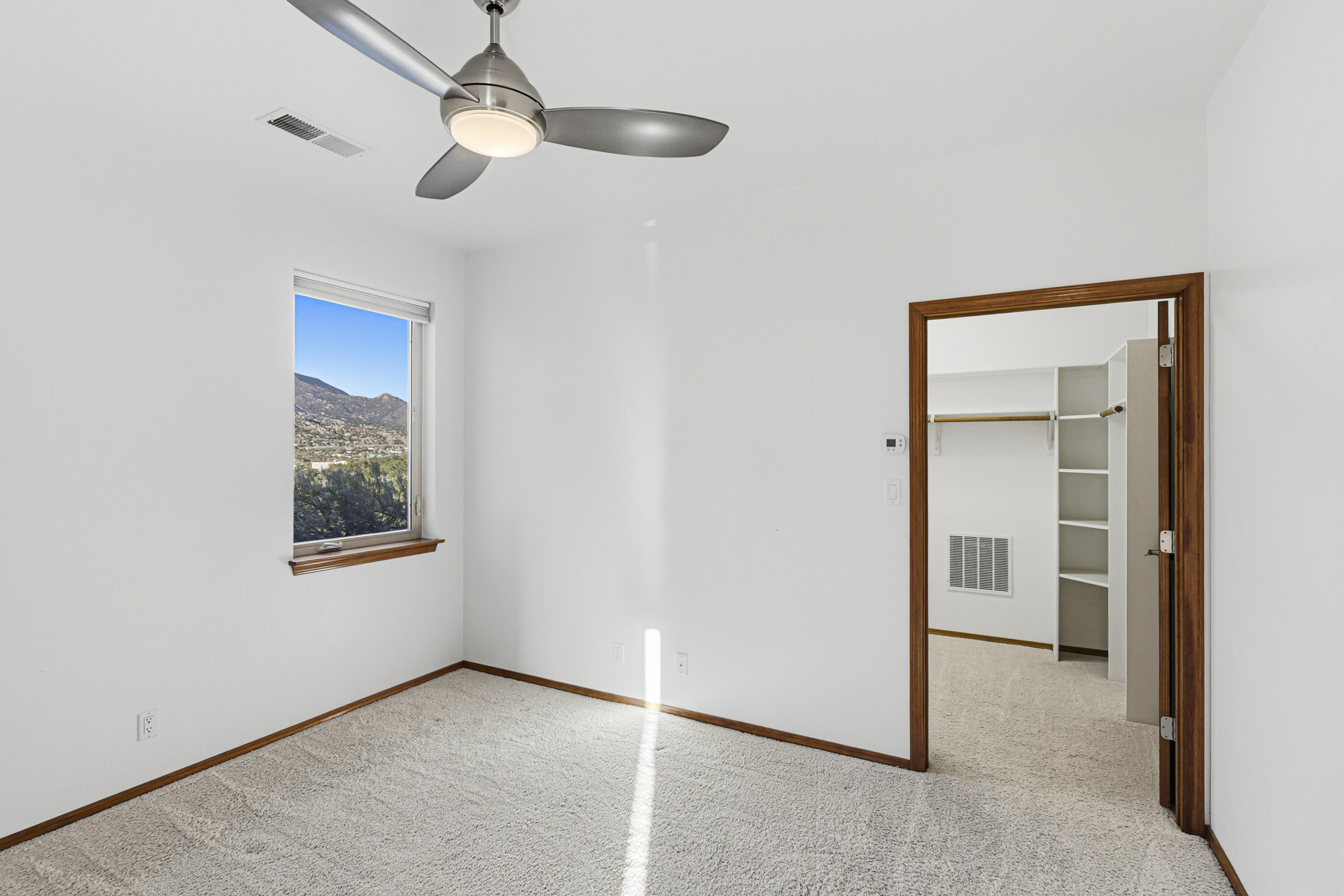 31 Desert Sky Road SE