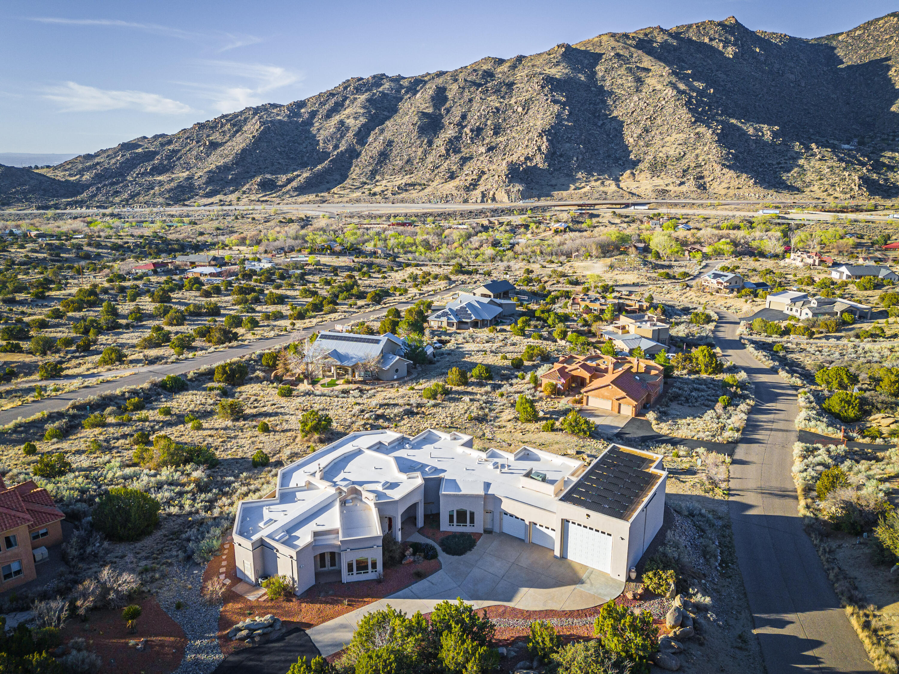 31 Desert Sky Road SE