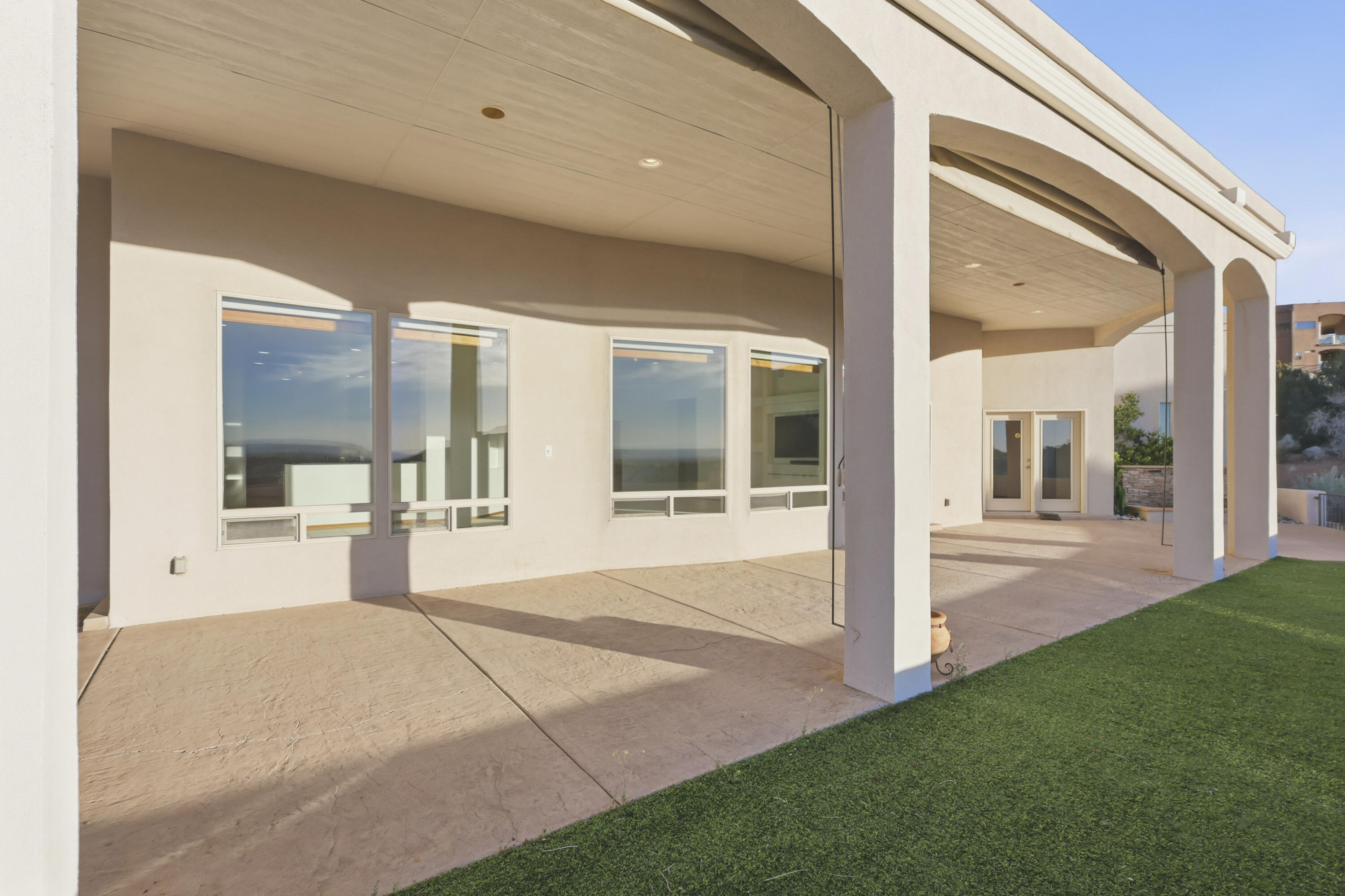 31 Desert Sky Road SE