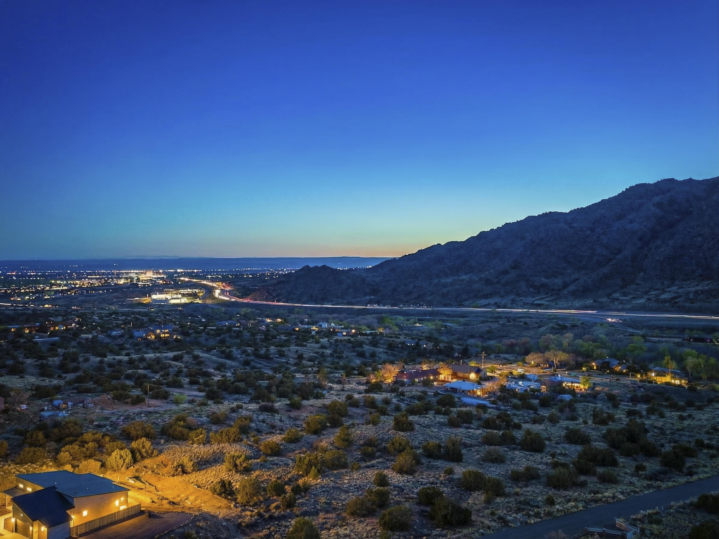31 Desert Sky Road SE