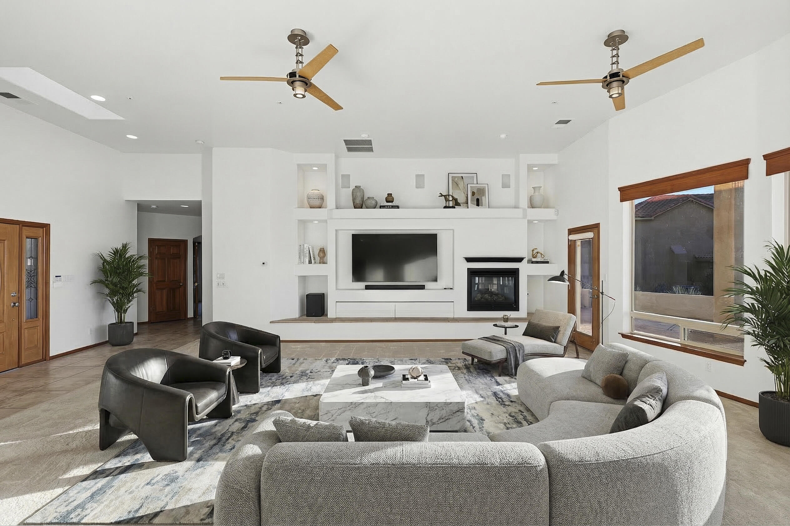 31 Desert Sky Road SE