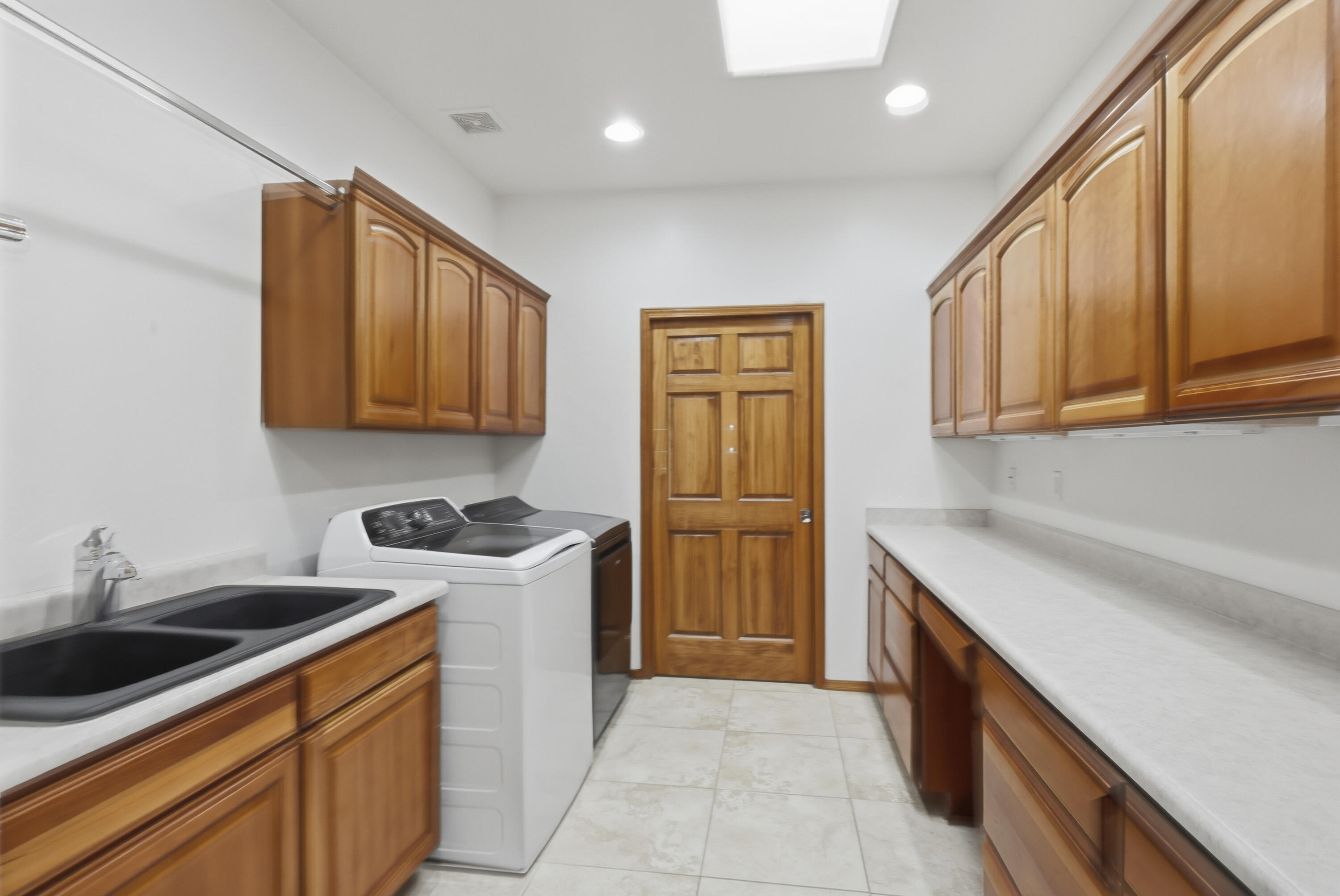 31 Desert Sky Road SE