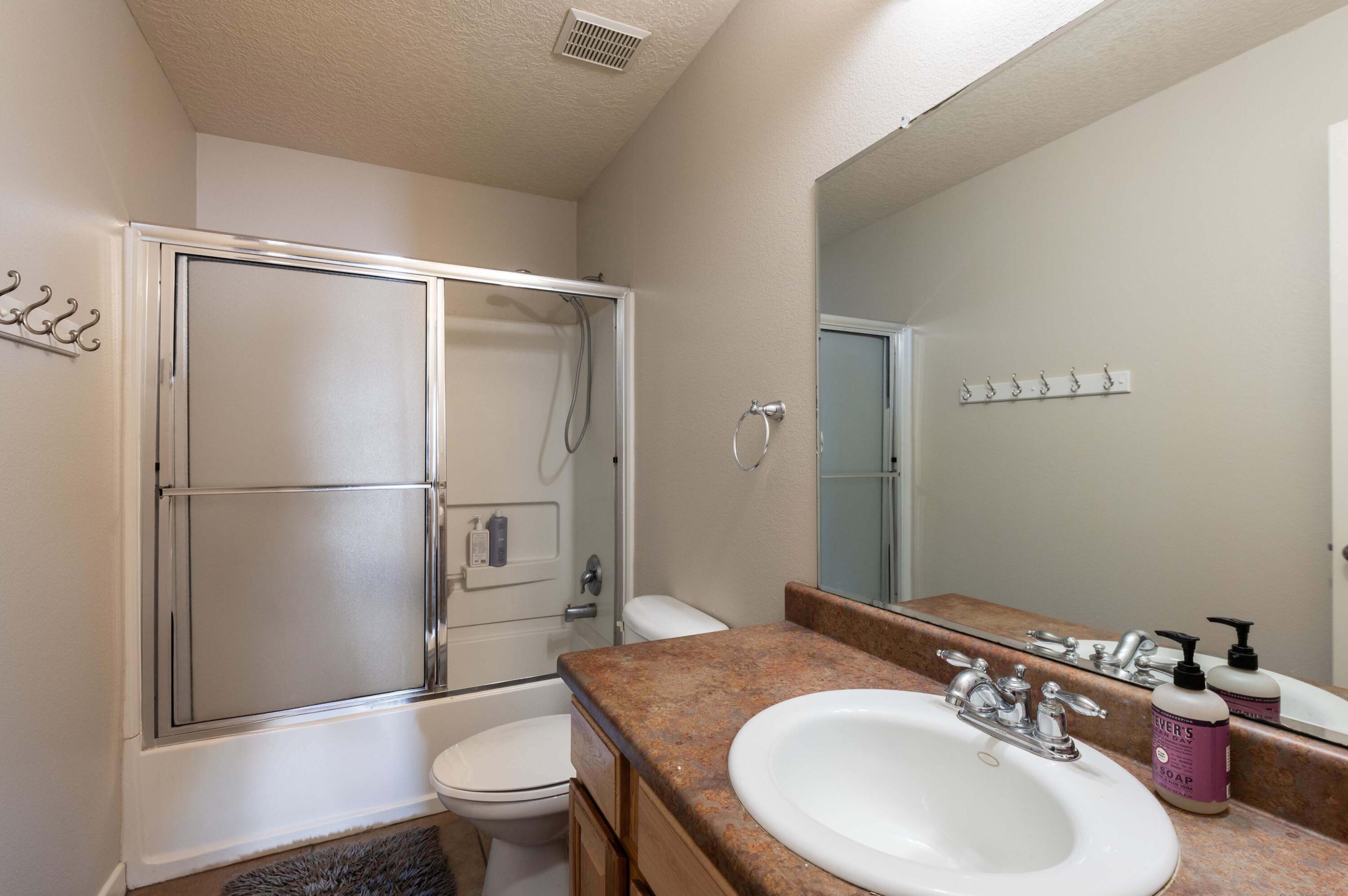 1120 Reynosa Loop SE