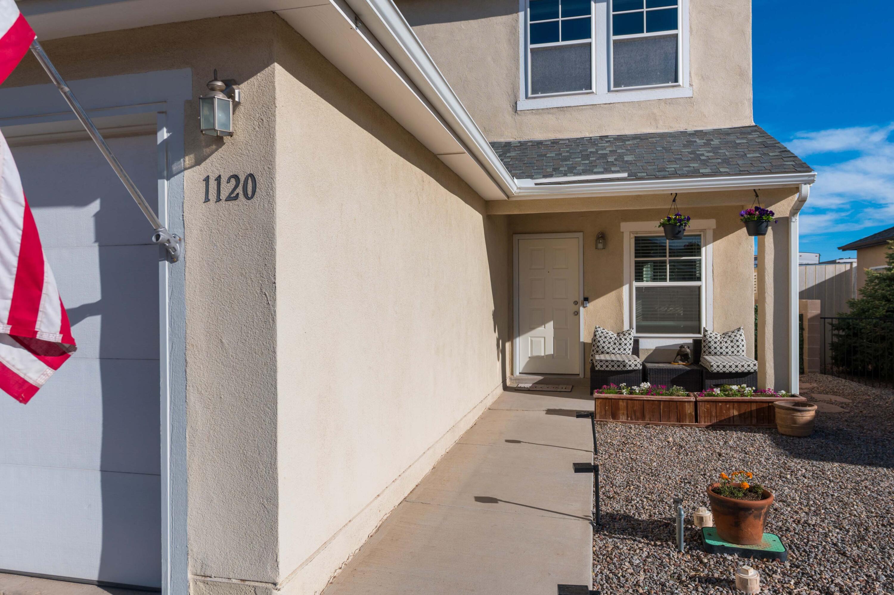 1120 Reynosa Loop SE