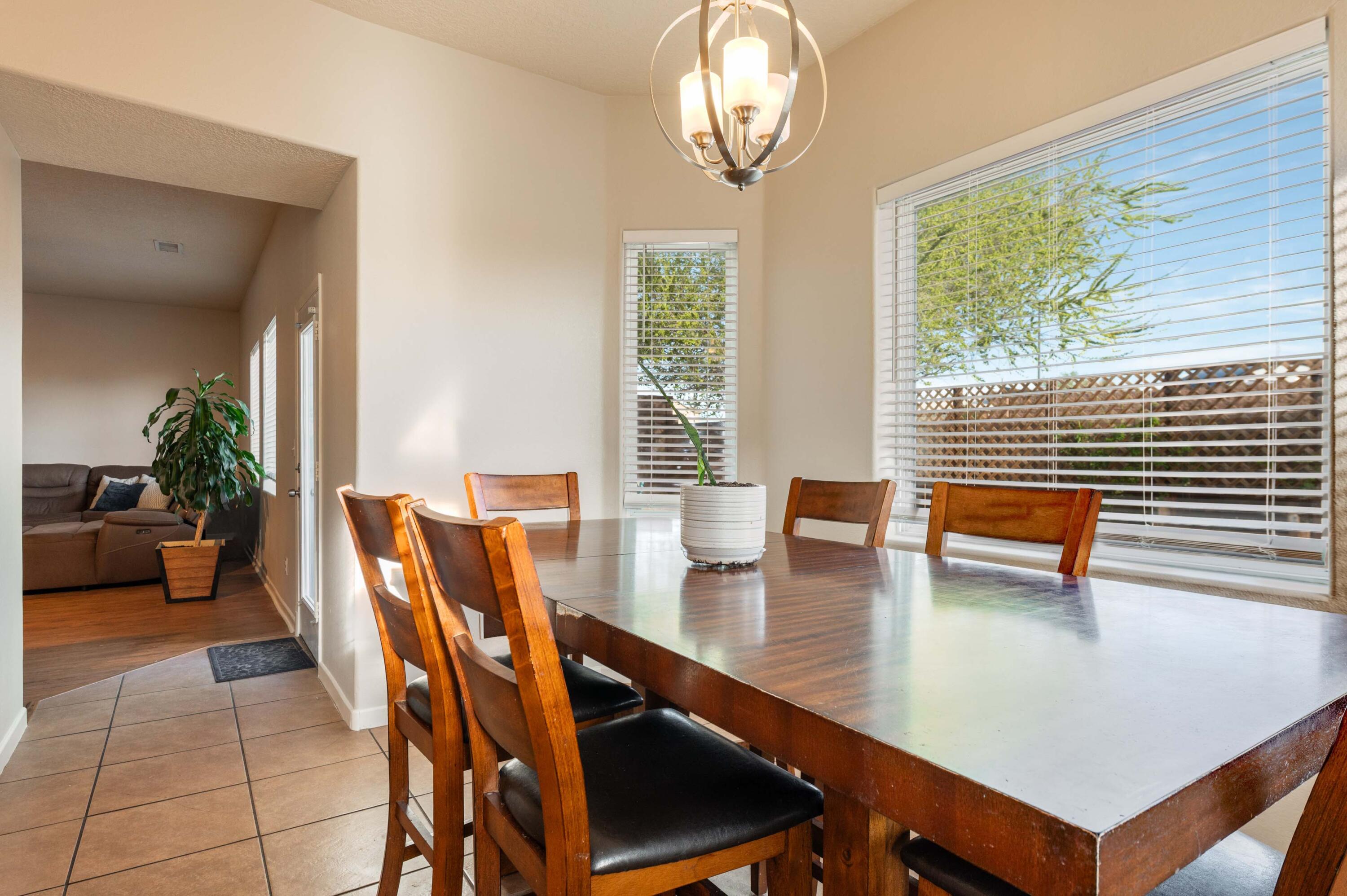 1120 Reynosa Loop SE