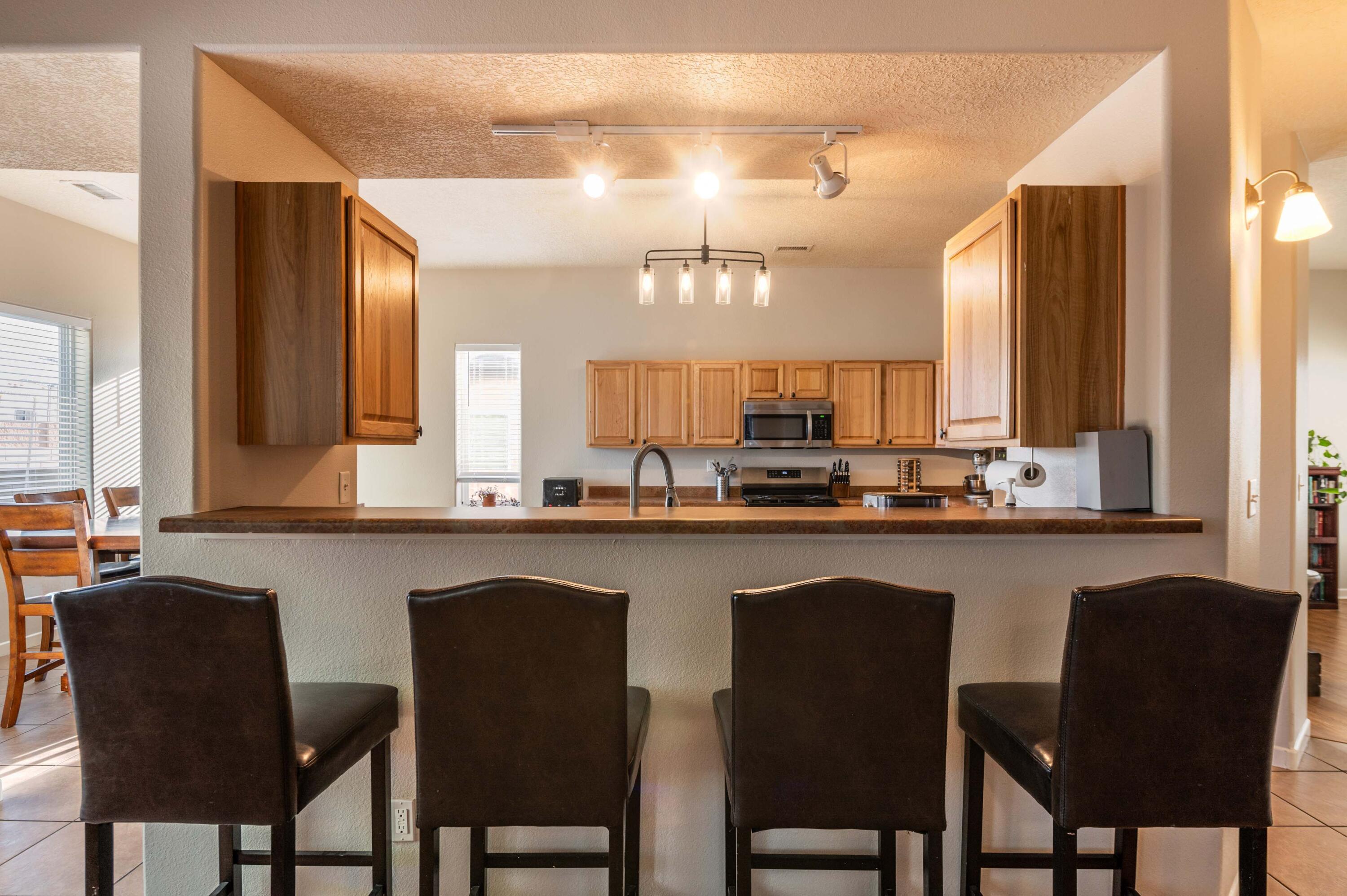 1120 Reynosa Loop SE