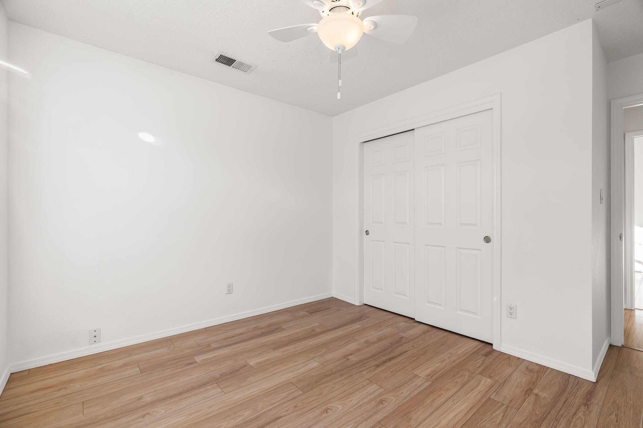 7243 Boxwood Avenue NE