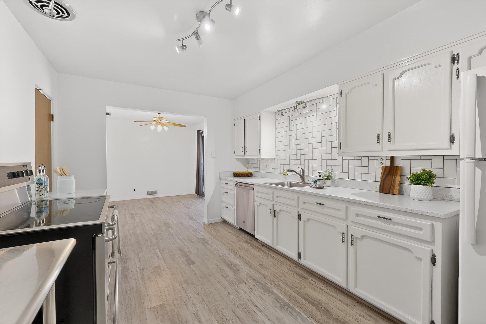 9806 McKnight Avenue NE