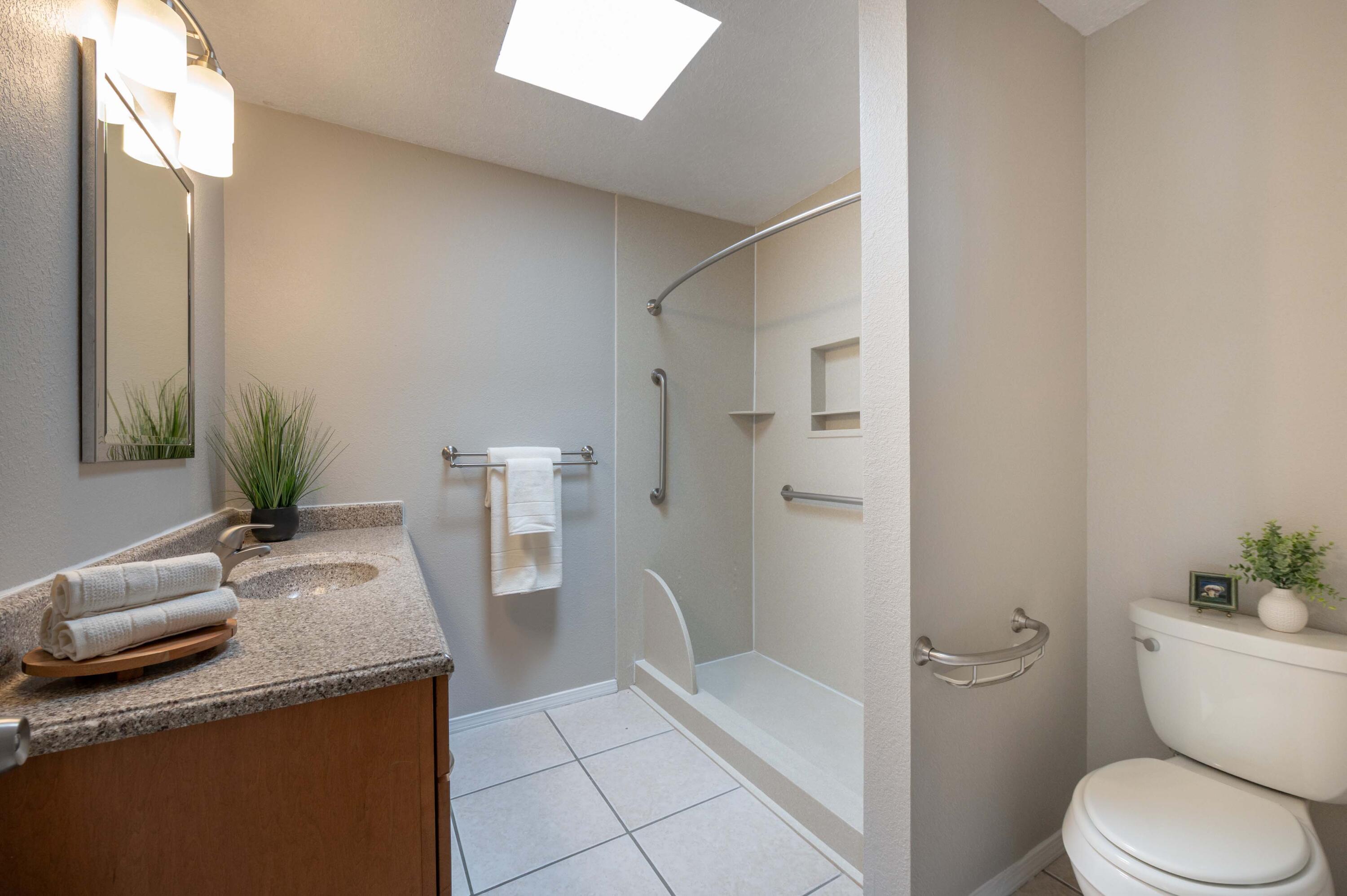 2900 Vista Del Rey NE UNIT 31A