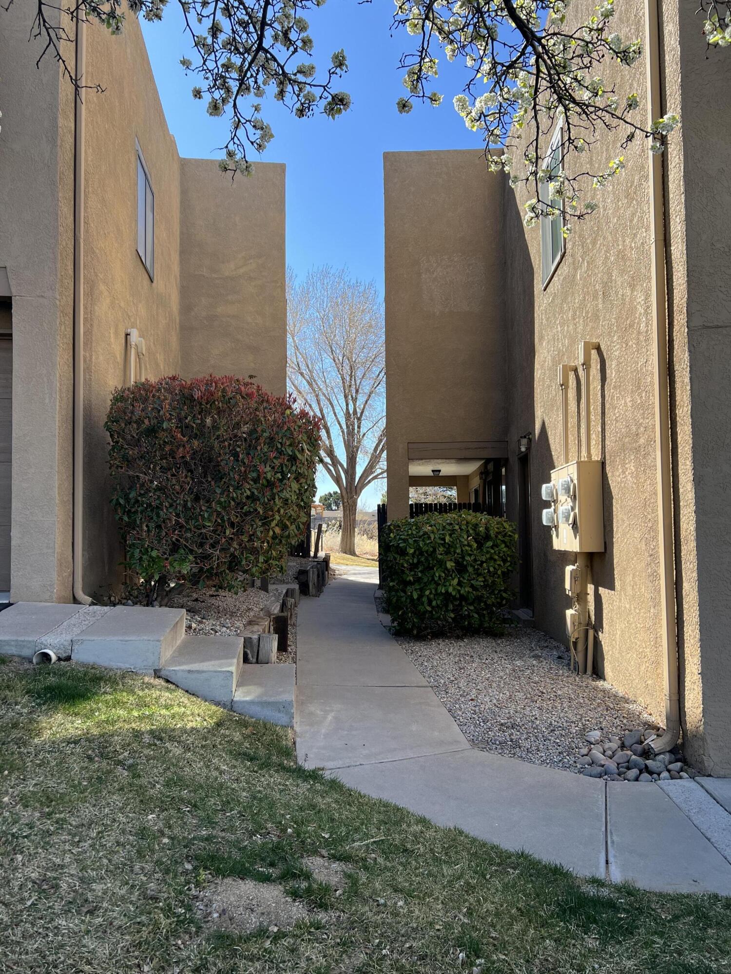 2900 Vista Del Rey NE UNIT 31A