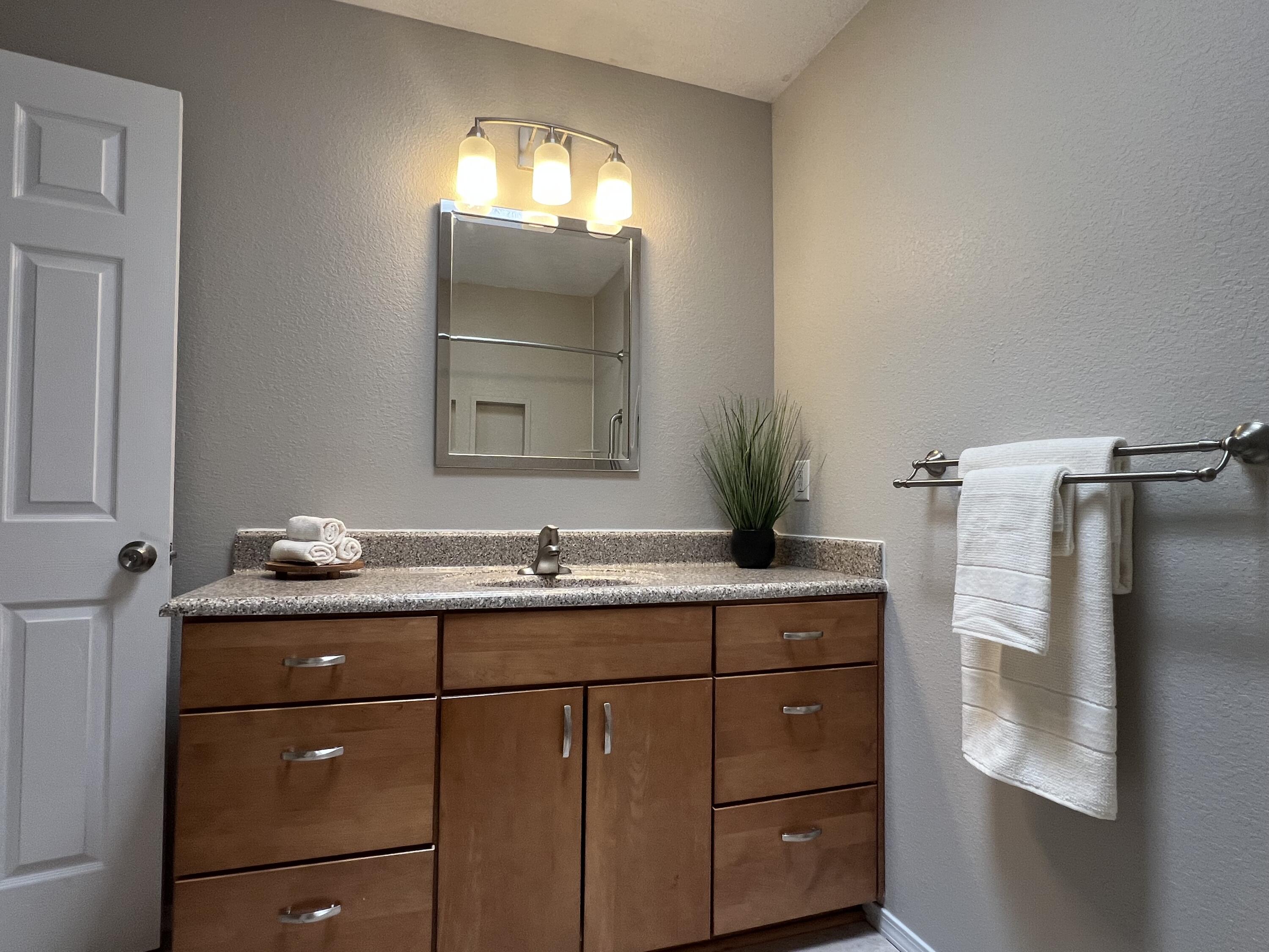 2900 Vista Del Rey NE UNIT 31A