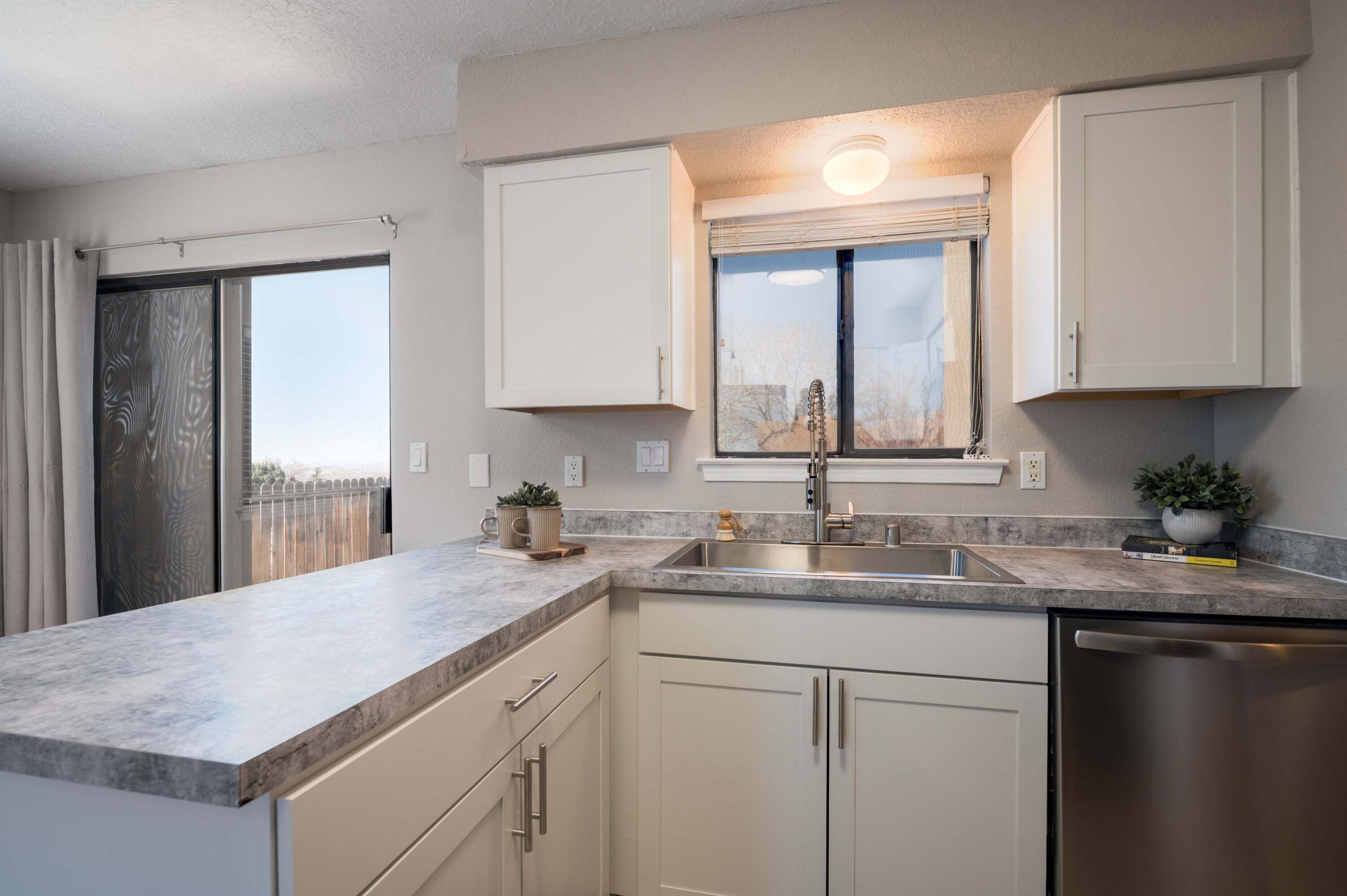2900 Vista Del Rey NE UNIT 31A