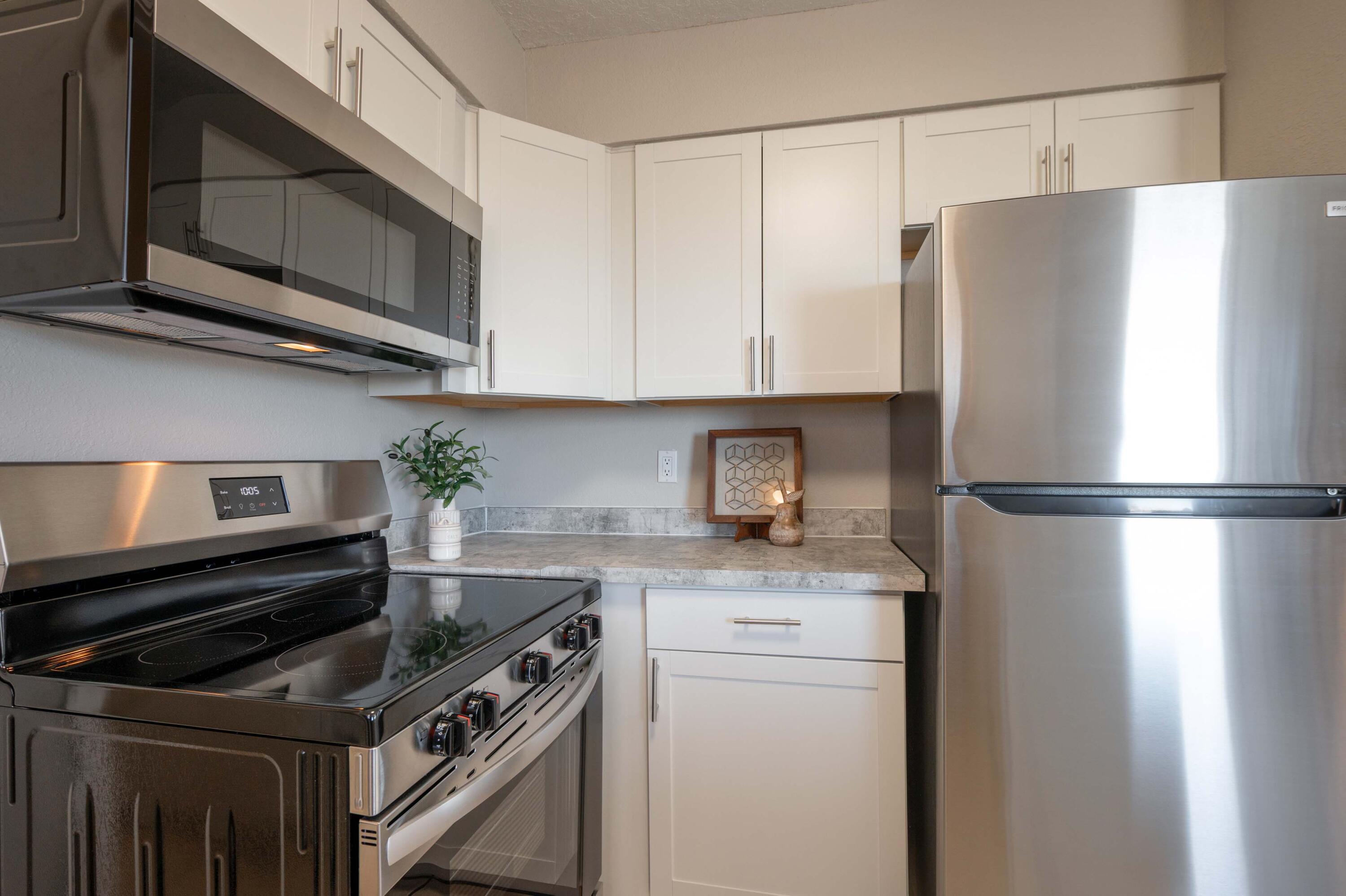 2900 Vista Del Rey NE UNIT 31A