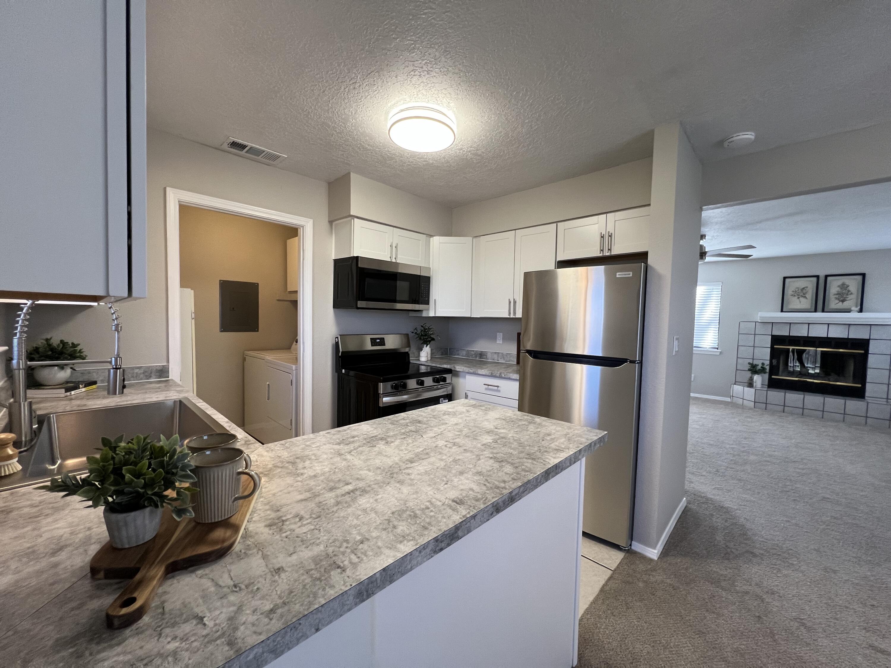 2900 Vista Del Rey NE UNIT 31A