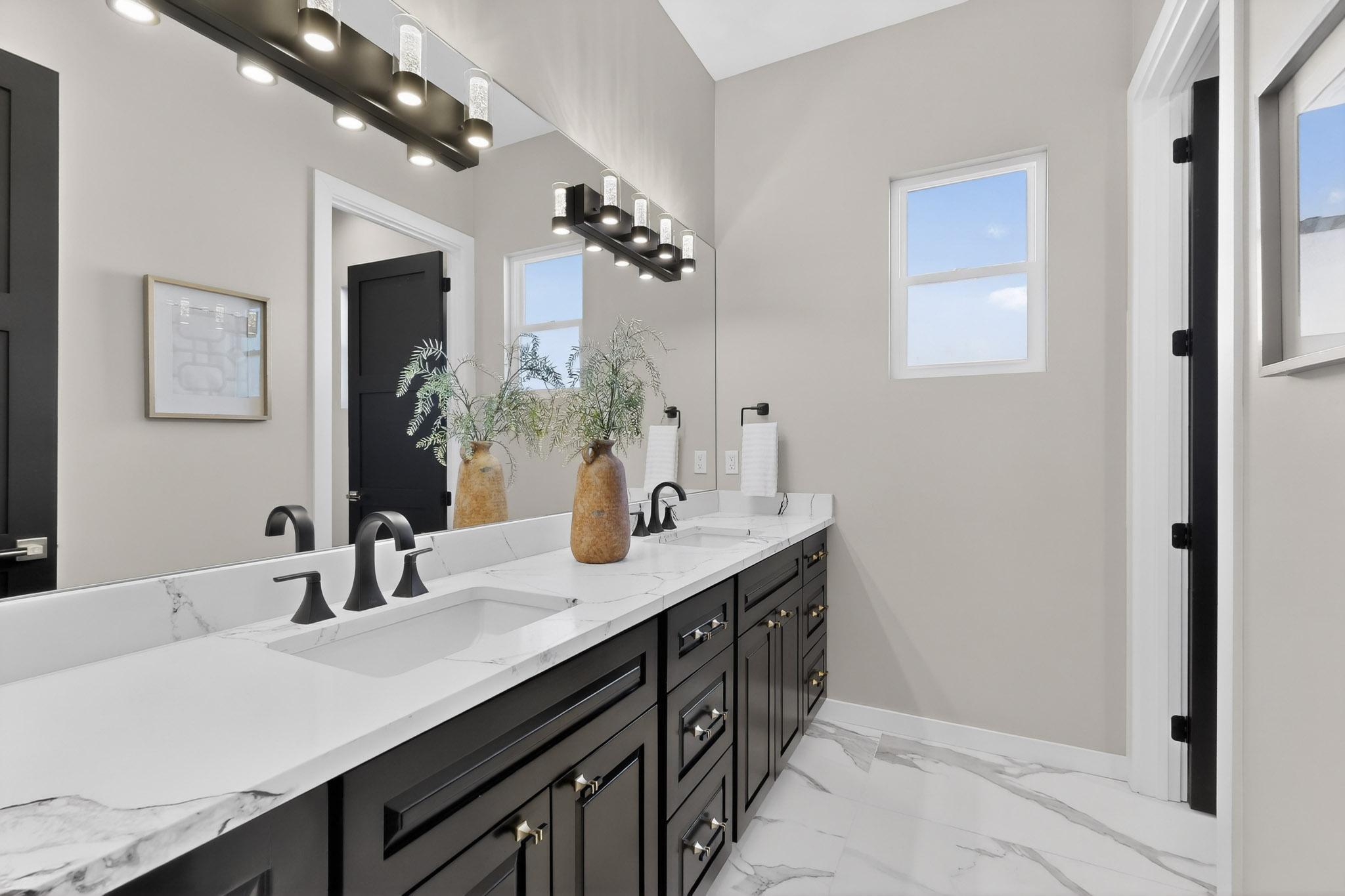 4504 Topaz Avenue NW