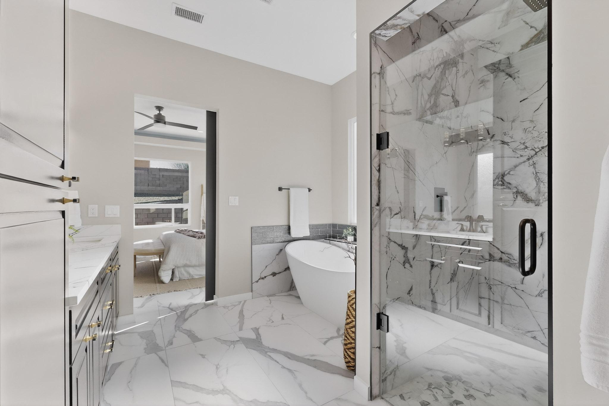 4504 Topaz Avenue NW