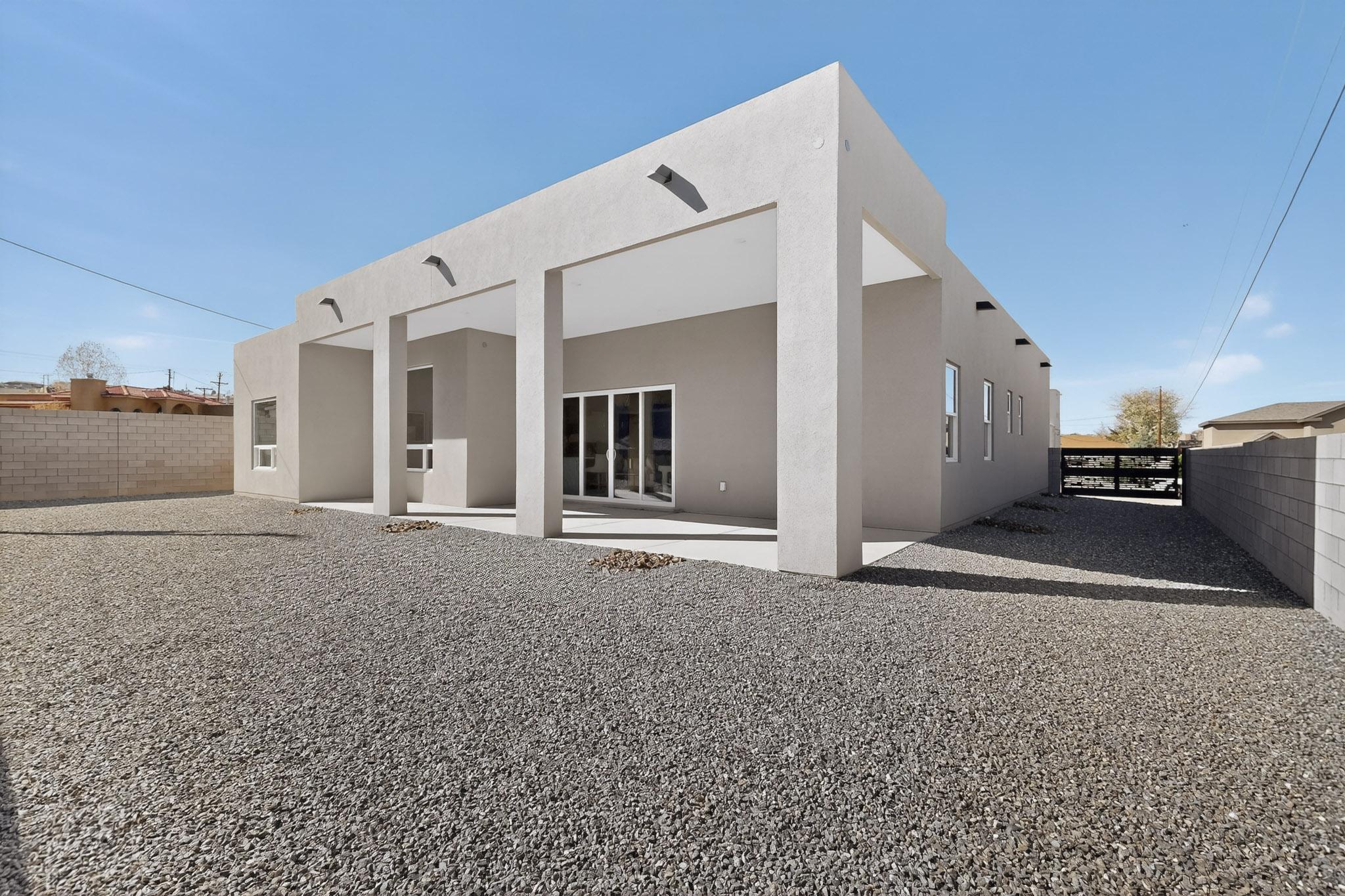 4504 Topaz Avenue NW