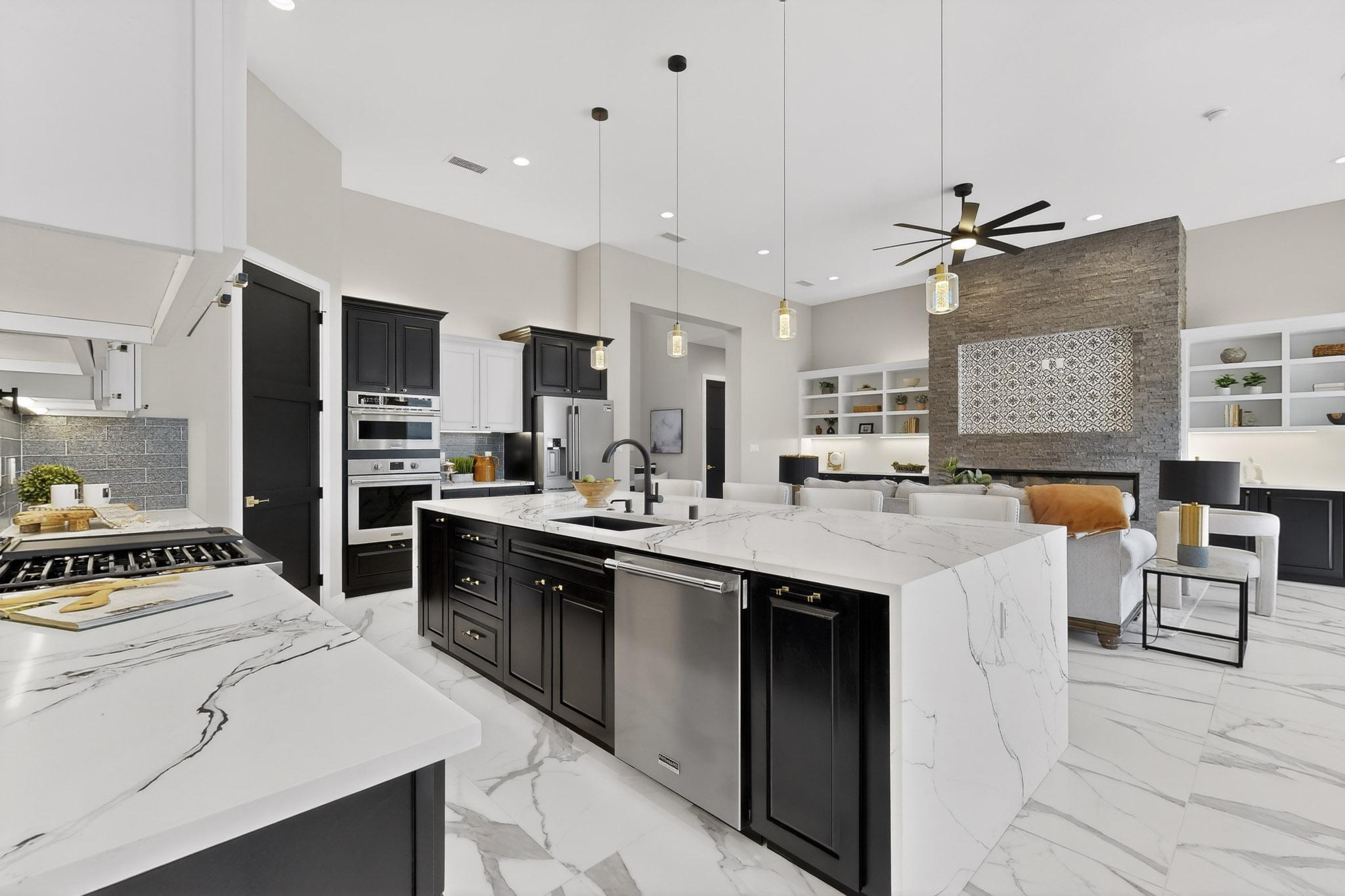 4504 Topaz Avenue NW