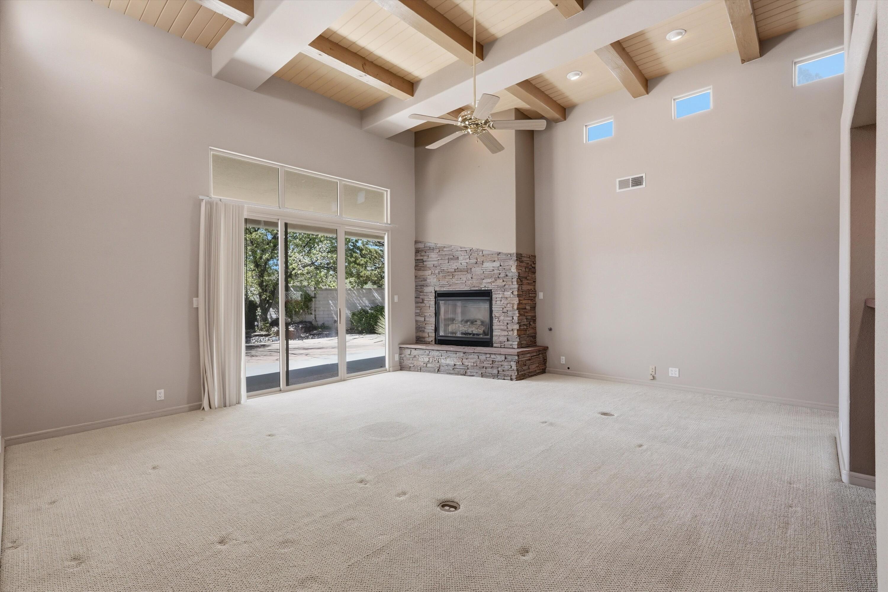 7009 E Starshine Street NE