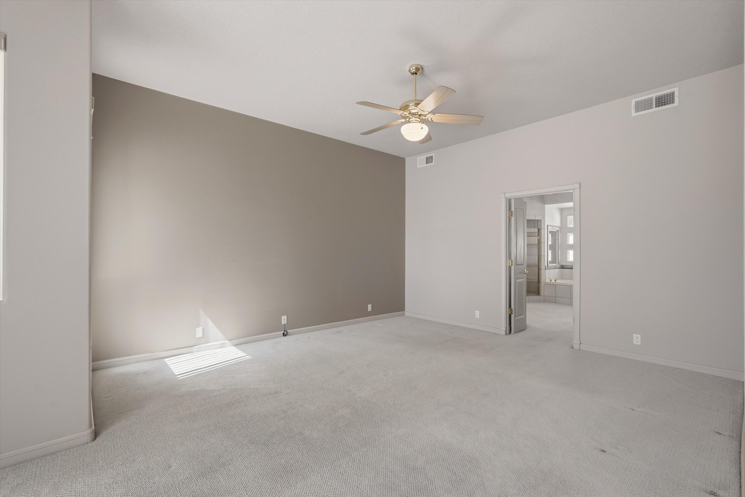 7009 E Starshine Street NE