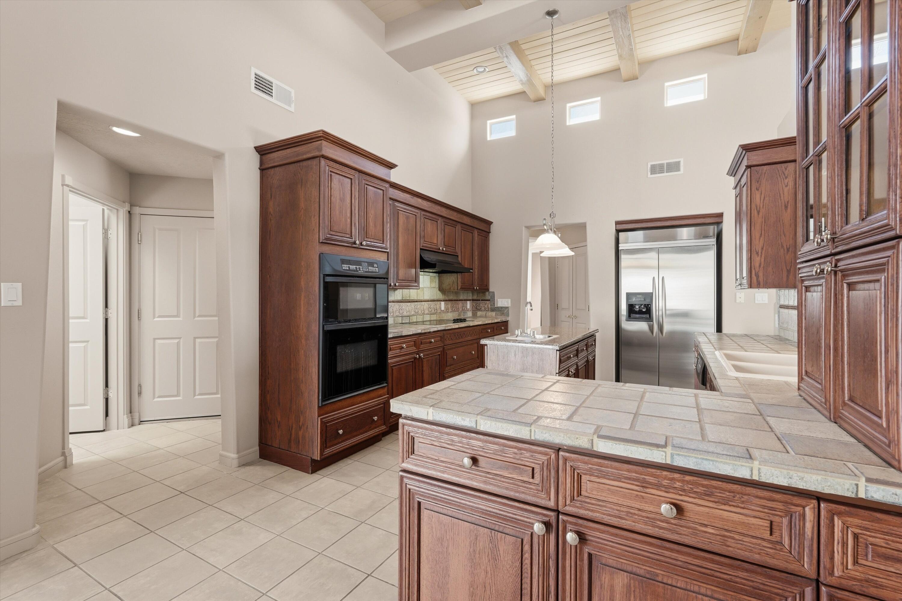 7009 E Starshine Street NE